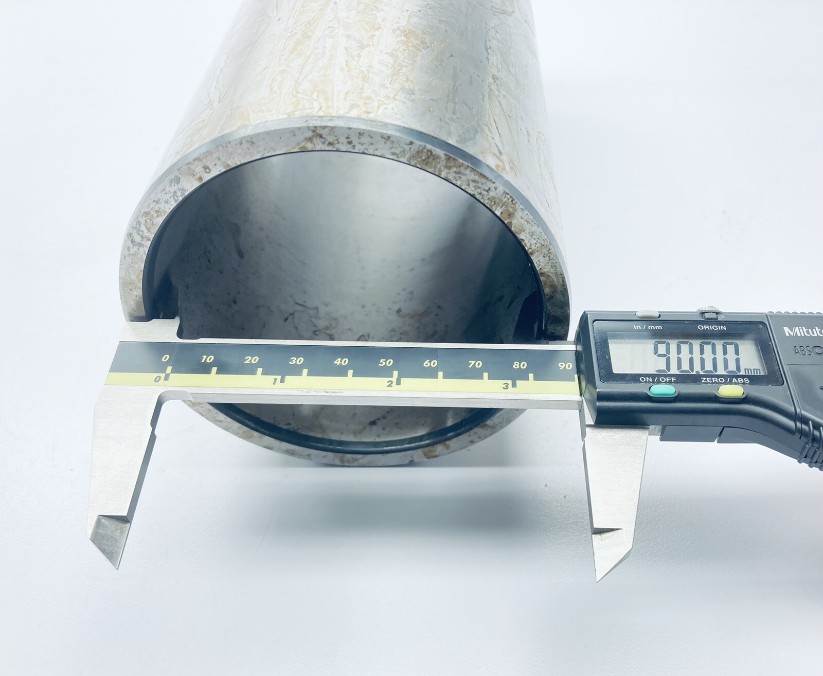 UNUSED SHAFT SLEEVE 3-1/2″-BORE 4-1/8″-OD 8-5/8″-LENGTH