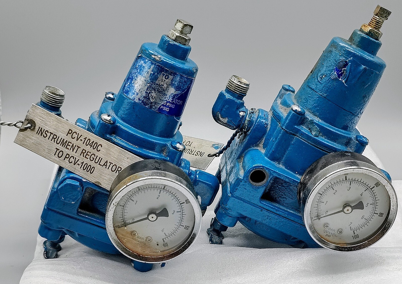 (2) ControlAir 1/4″ NPT Type 300 Air Filter Pressure Regulators