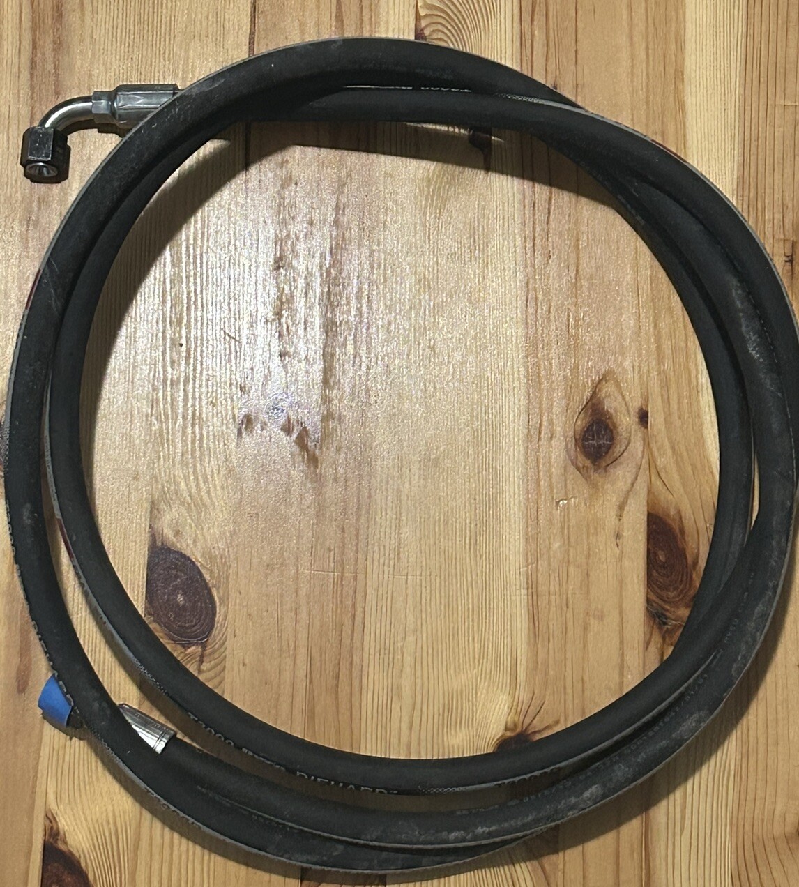 1/2″ X 137” Hydraulic Hose SAE100R17 3100 PSI Straight X 90 JIC Ends (132 144)