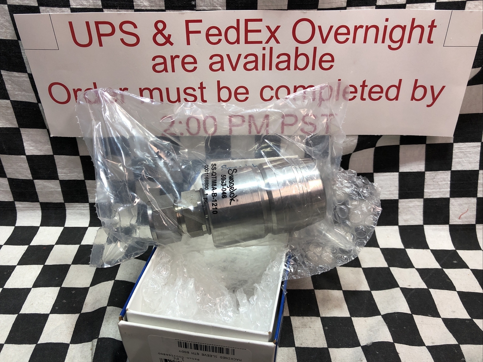 Swagelok Quick Connect Body 3/4″, SS-QTM8A-B-1210, SSQTM8AB1210, SHIPSAMEDAY