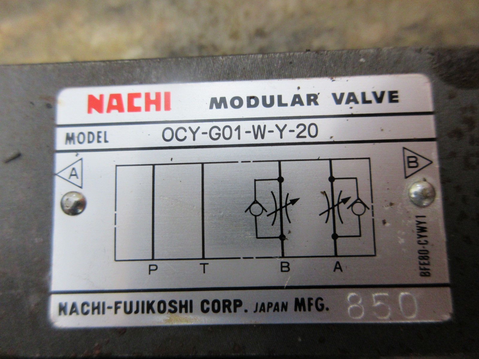 1998 KITAMURA 3X CNC VERTICAL MILL OCY-G01-W-Y-20 NACHI VALVE LOT OF 2 PIECES