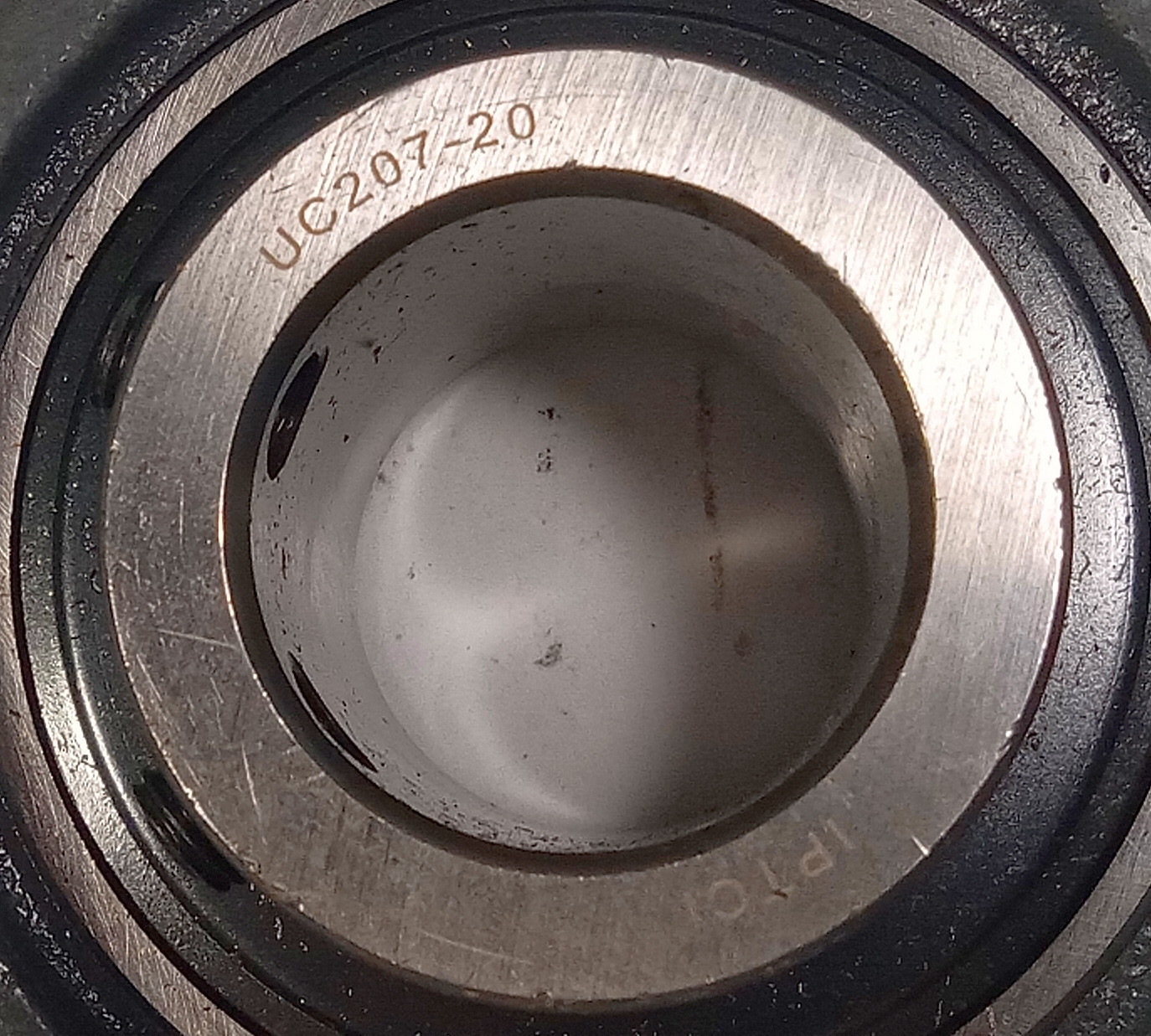 1 NEW IPTCI F207 UC207-20 4-BOLT FLANGE BEARING NNB ***MAKE OFFER***