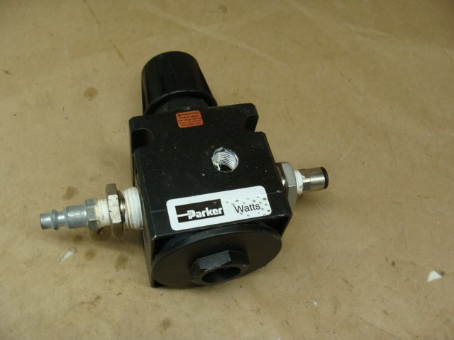 WATTS REGULATOR R105-04C/M1 MAX PRESS 300PSI 3/4″ PORTS