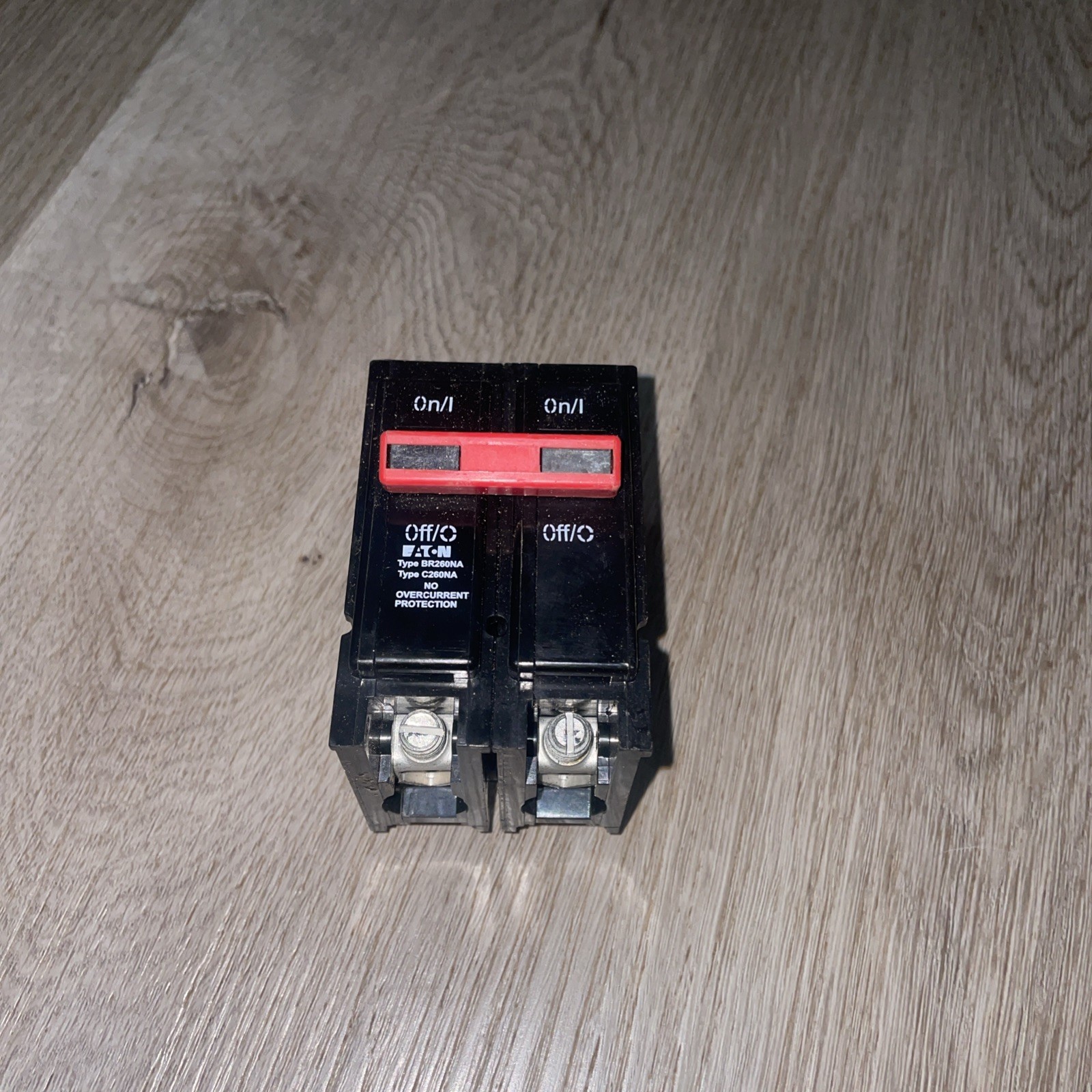 Eaton Cutler Hammer BR260NA 2 Pole 60 Amp Molded Case Circuit Breaker