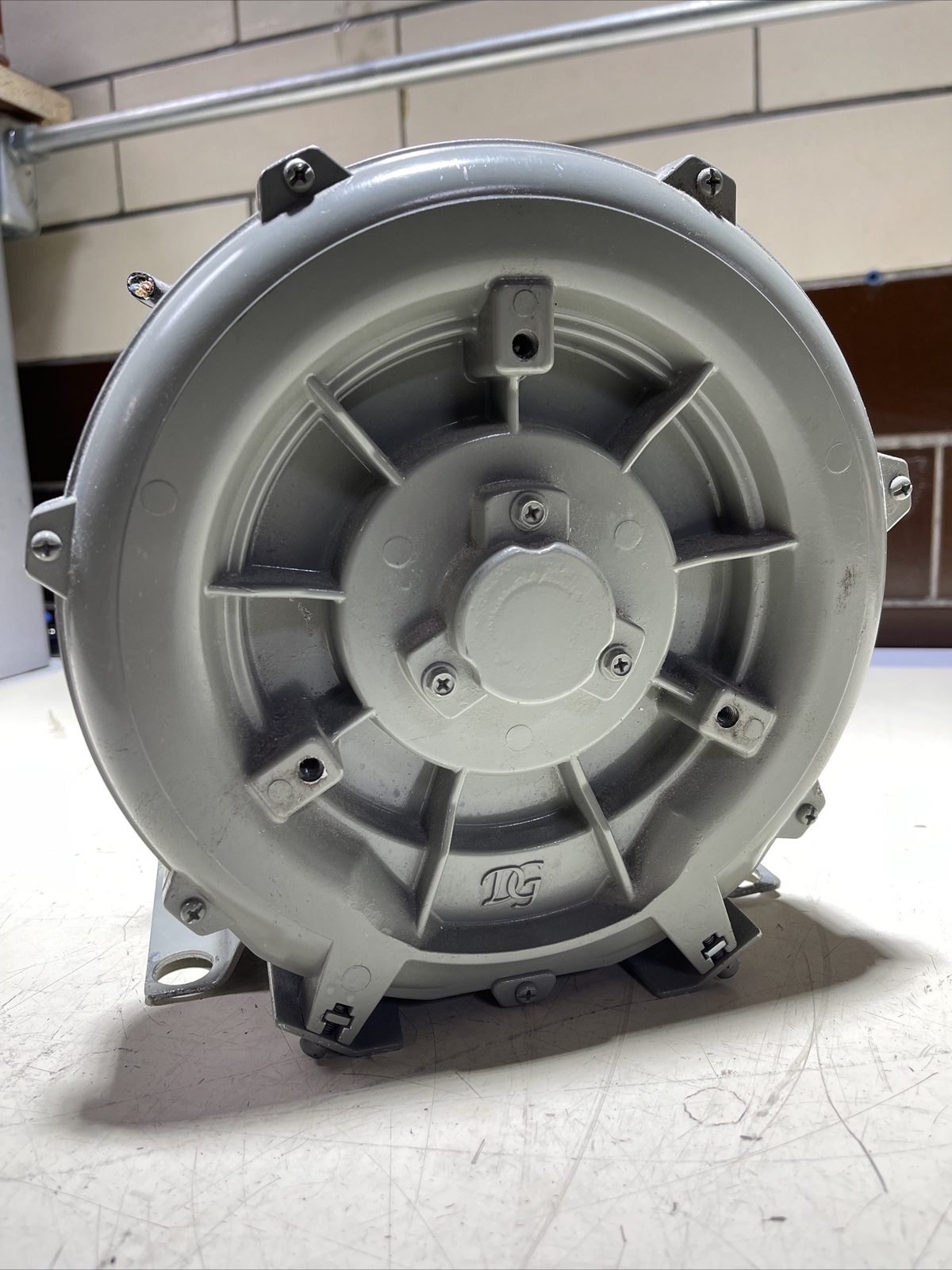 Dargang DG-200 11TH DGM211 0.5kW 110-240V Vacuum Blower ~ Warranty