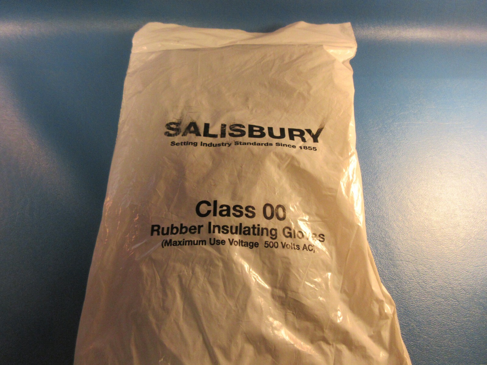 Salisbury E0011B/9 Black Lineman’s Gloves, Size 9, 500 Volts AC Class 00