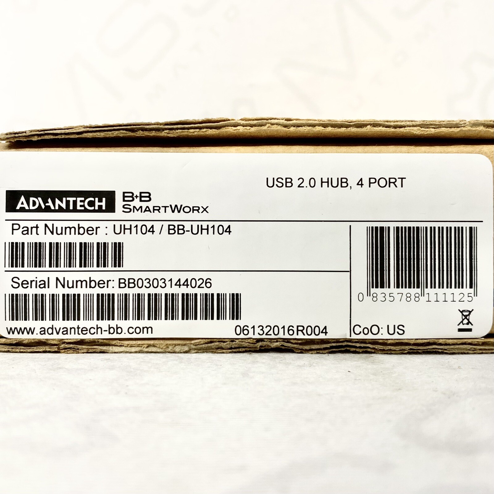 Advantech BB-UH104 B+B SmartWorx BB-UH104 / BBUH104 USB 2.0 Hub, 4 Port | USA