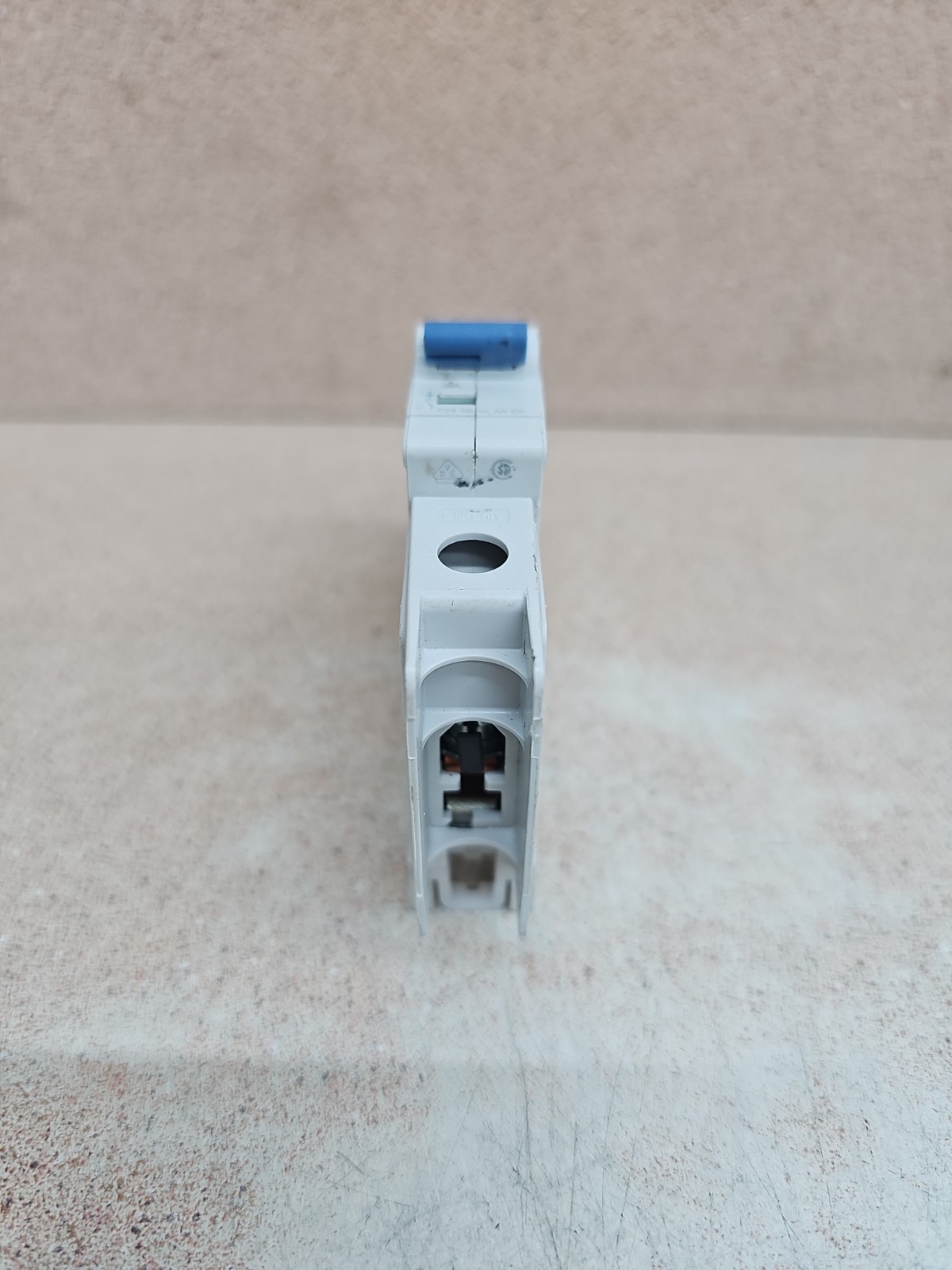 ALLEN BRADLEY CIRCUIT BREAKERS 1489-M C 15A 277V 1 POLE