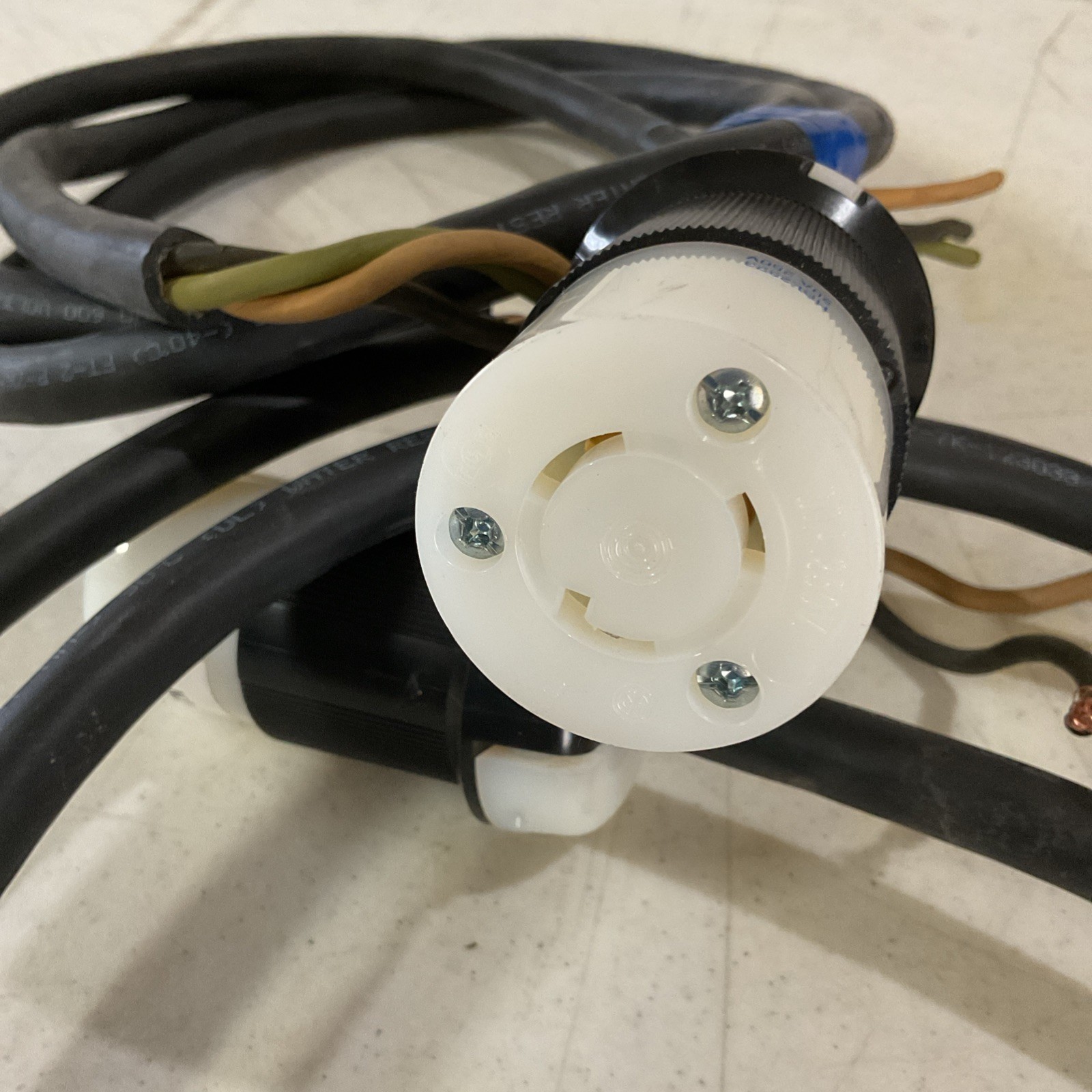 QTY 2 – 8ft Carol 3/C 12AWG equipment cord w/ Hubbel HBL2323 20A Female plug