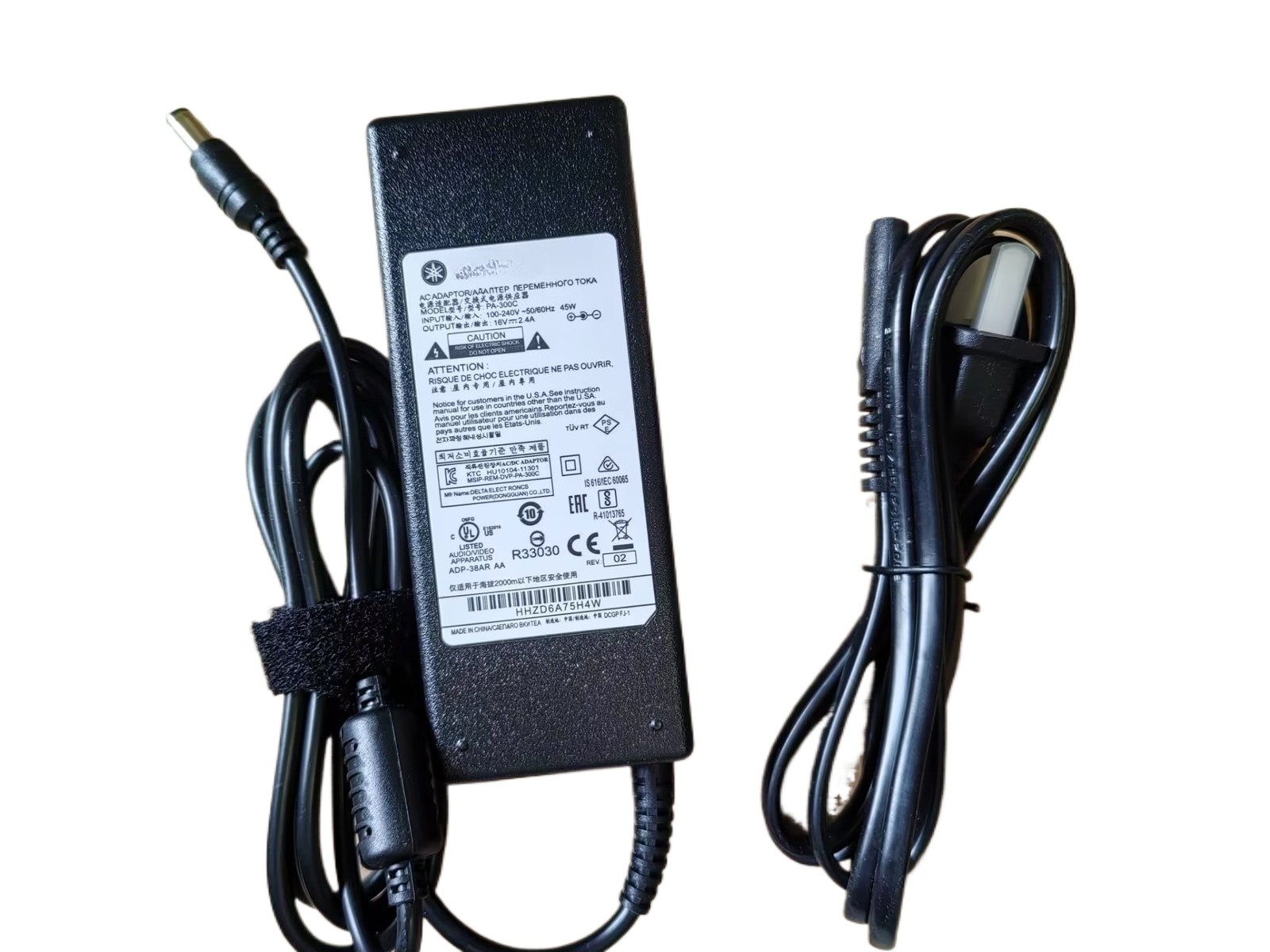 PA-300C Power Adapter Suitable for YAMAHA PSR-S550 S650 S670 S970 16V 2.4A 45W