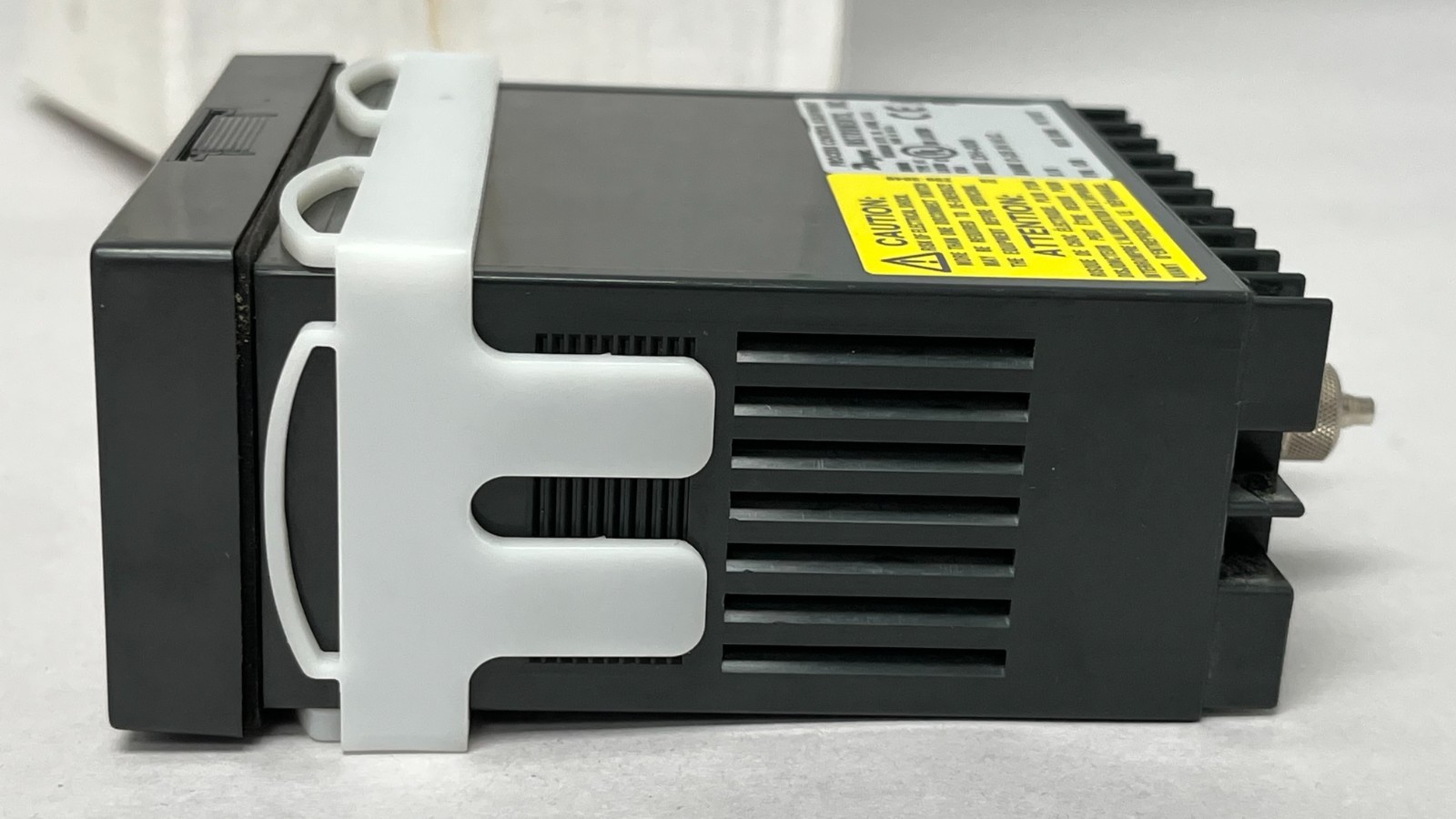 DWYER DH-008 Digital Panel Meter – 100 V AC – 240 V AC – 2HLL4 – BRAND NEW