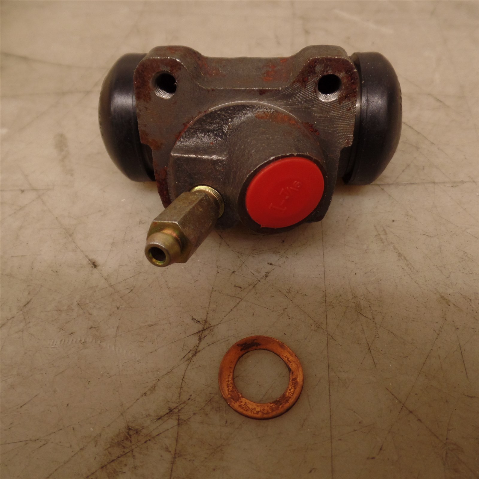 6610774 BRACKET AGCO MASSEY FERGUSON 100S 103S 104S SPRAYER