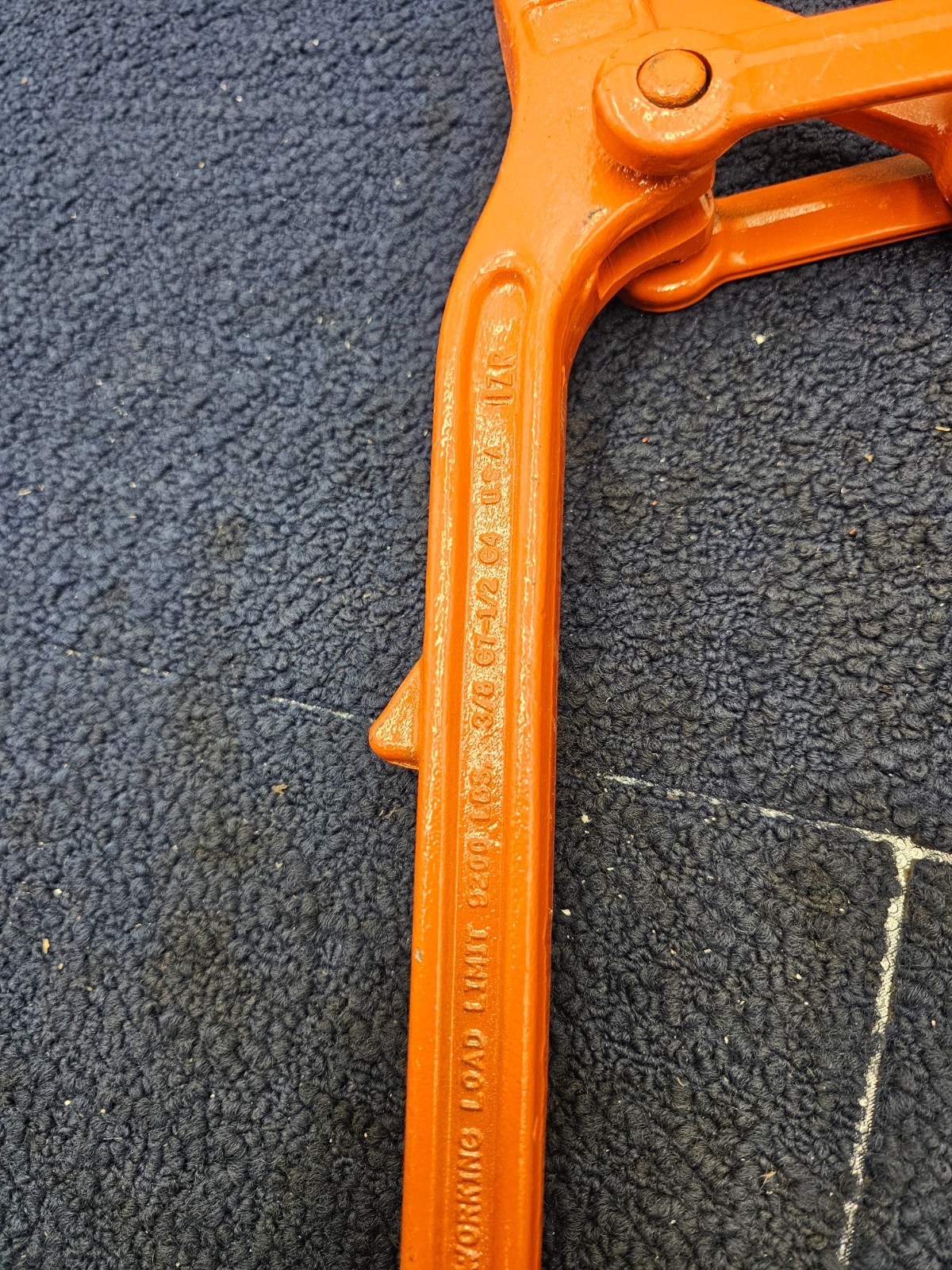 3/8″ G7 to 1/2″ G4 Lever Load Binder Forged Steel Powder Coated Orange