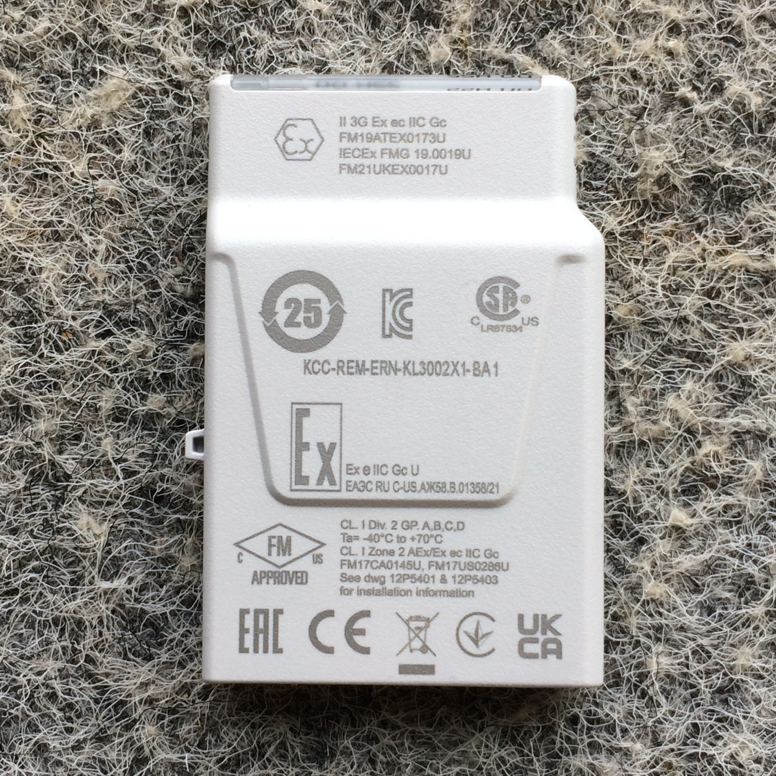 NOS EMERSON DELTAV KL3002X1-BA1 DO 24 VDC HIGH-SIDE CHARMS 12P4627 SE4302T01