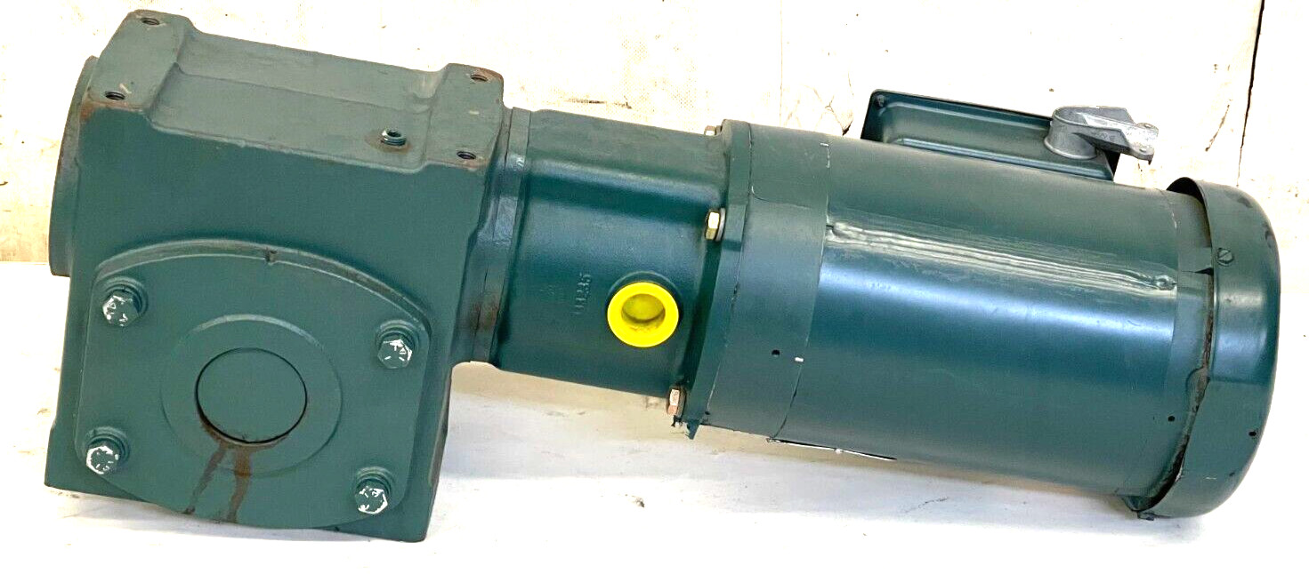BALDOR RELIANCE INDUSTRIAL MOTOR VUHM3558 W/TIGEAR 2 GEAR REDUCER 30S15R