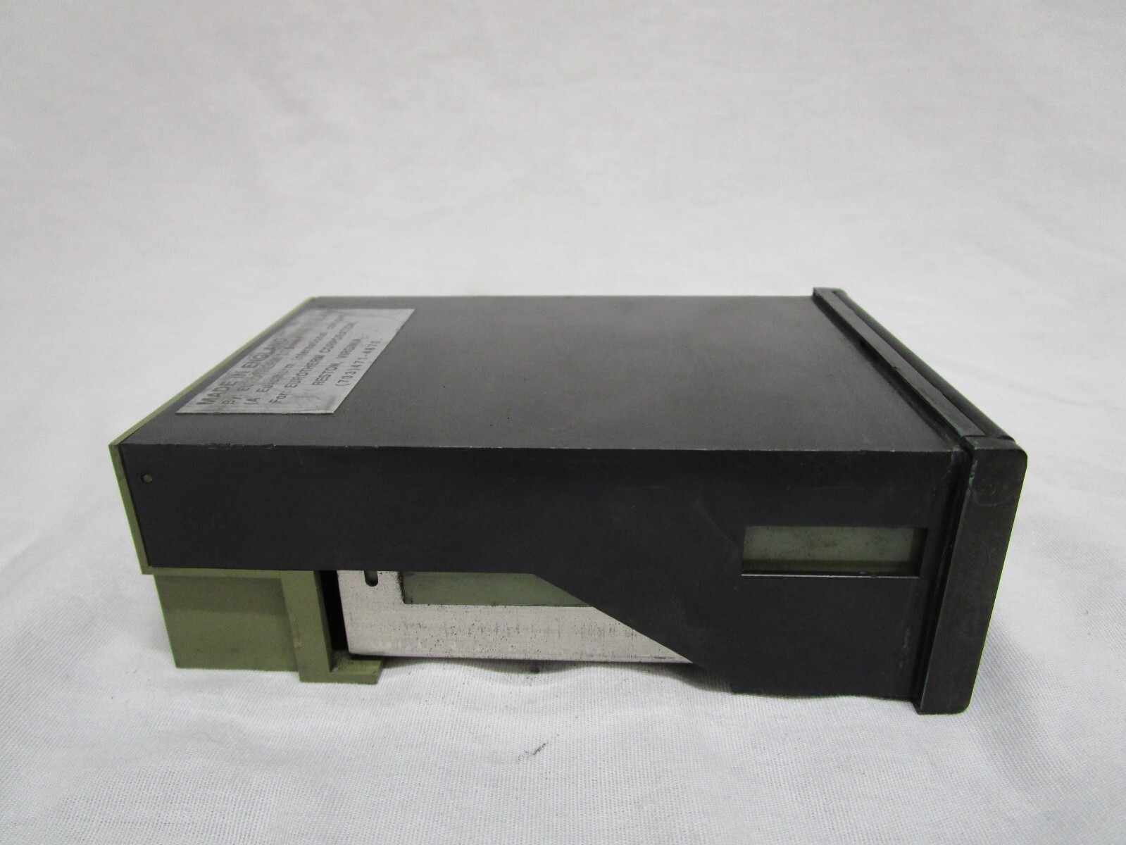 EUROTHERM 106/HL/R/0-1600C/115V/S/RB TEMPERATURE CONTROL HIGH LIMIT ALARM