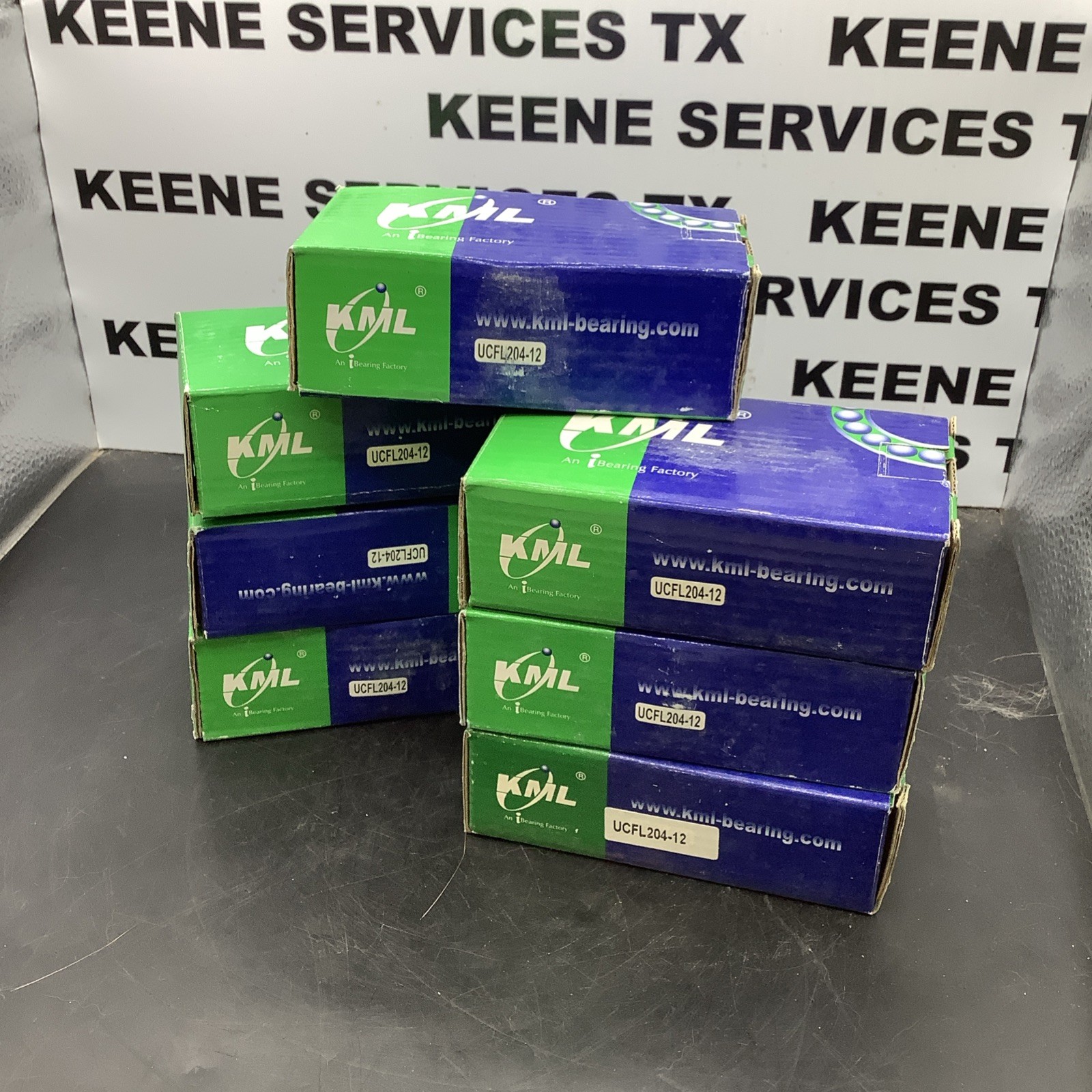 KML Oval Flange Bearings UCFL204-12 Lot Of 7