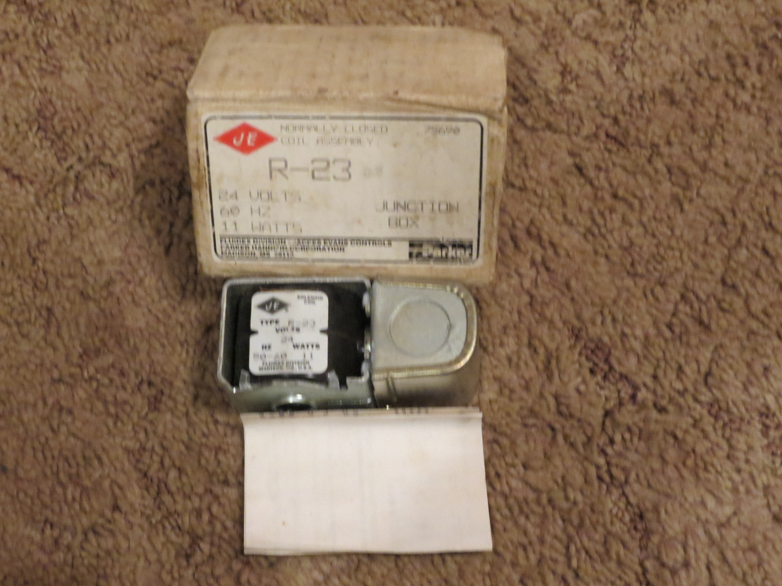 PARKER JE NORMALLY CLOSED COIL ASSEMBLY R-23 JUNCTION BOX NEW OLD STOCK​