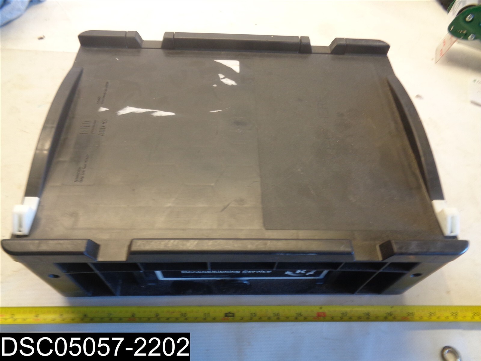 Bito ASD43 Black Snap Lock Bin Inner=14-1/2″x10-1/2″ Outter 15-3/4″x11-3/4″
