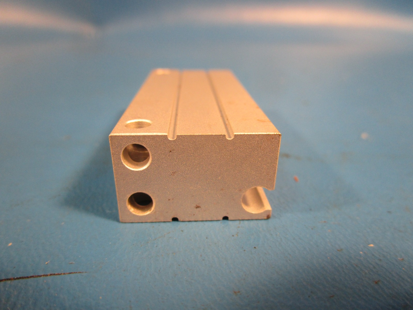 SMC CDUJB8-30DM, Mini Free Mount Cylinder, 8mm Bore, 30mm Stroke, Auto Switch