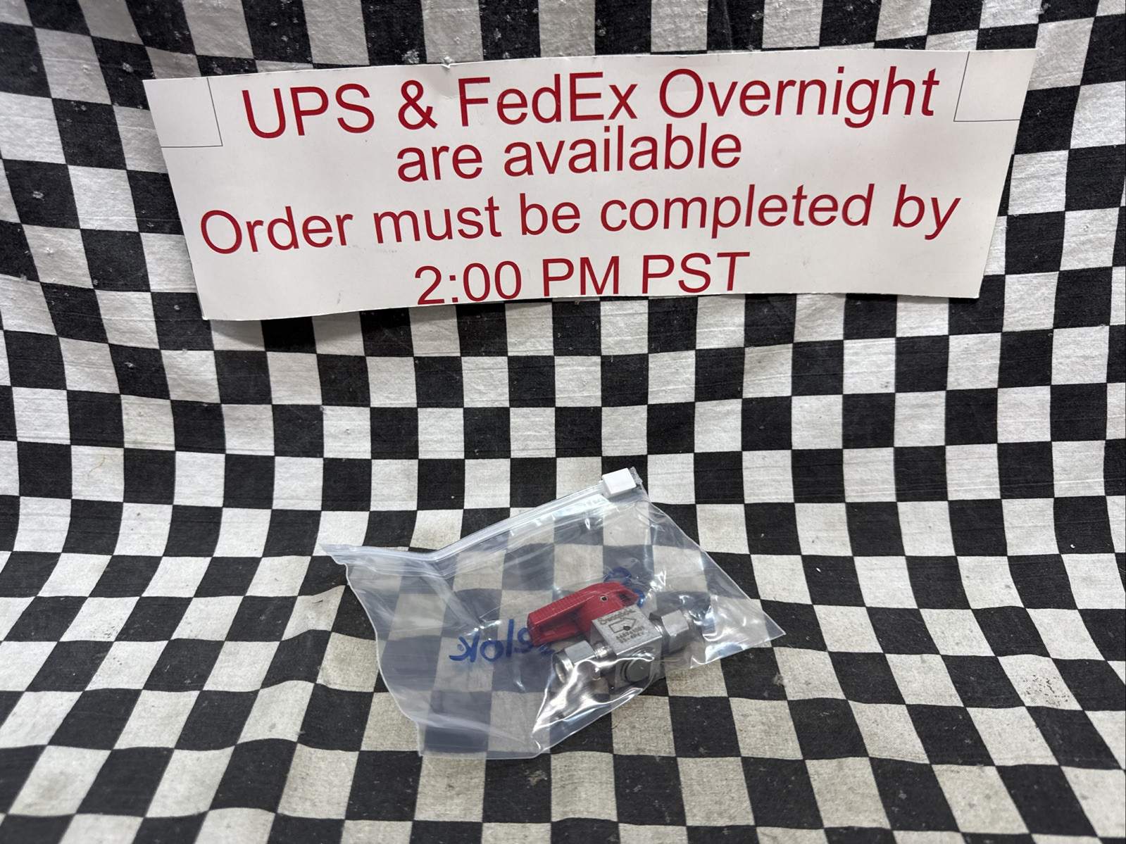SWAGELOK SS-4P4V, SS4P4V, Quarter Turn 1/4″, SHIPSAMEDAY #1373A20