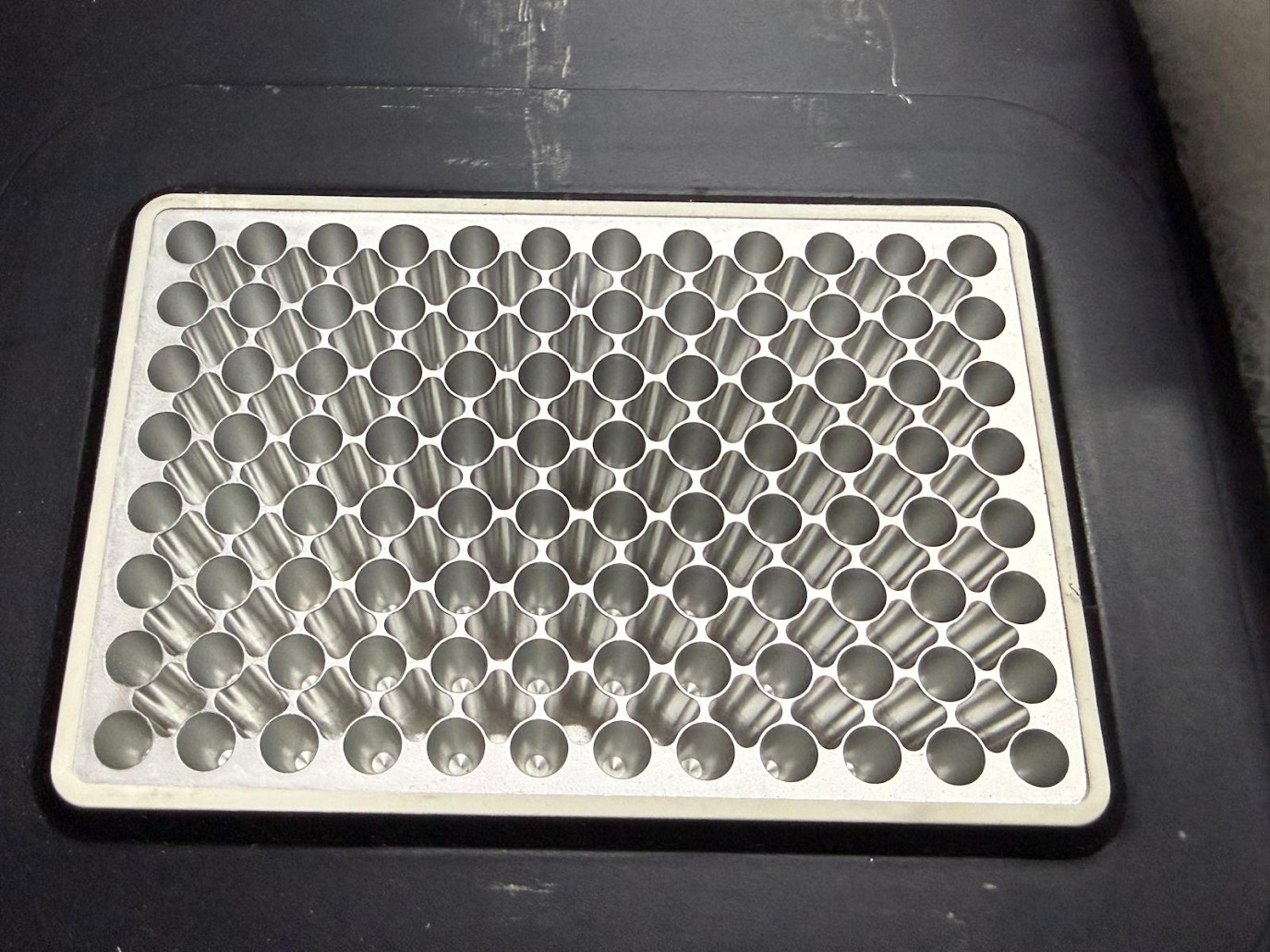 Applied Biosystem 96 Well Block 4316592 For 7900HT Fast Time PCR With Extras