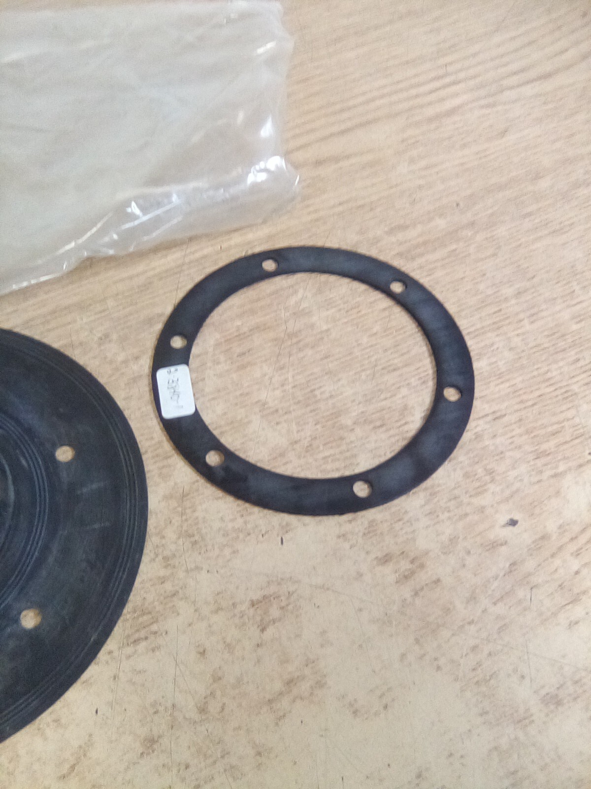 Diaphragm And 6 Hole Flange Gasket For 7216/7218 Regulators