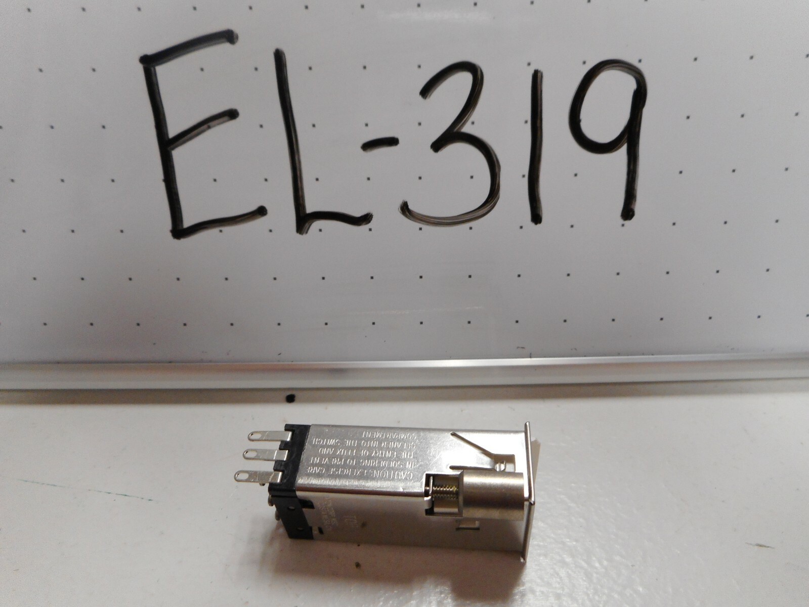 NOS 90C15A3C1 96182 EATON MSC SWITCH BODY