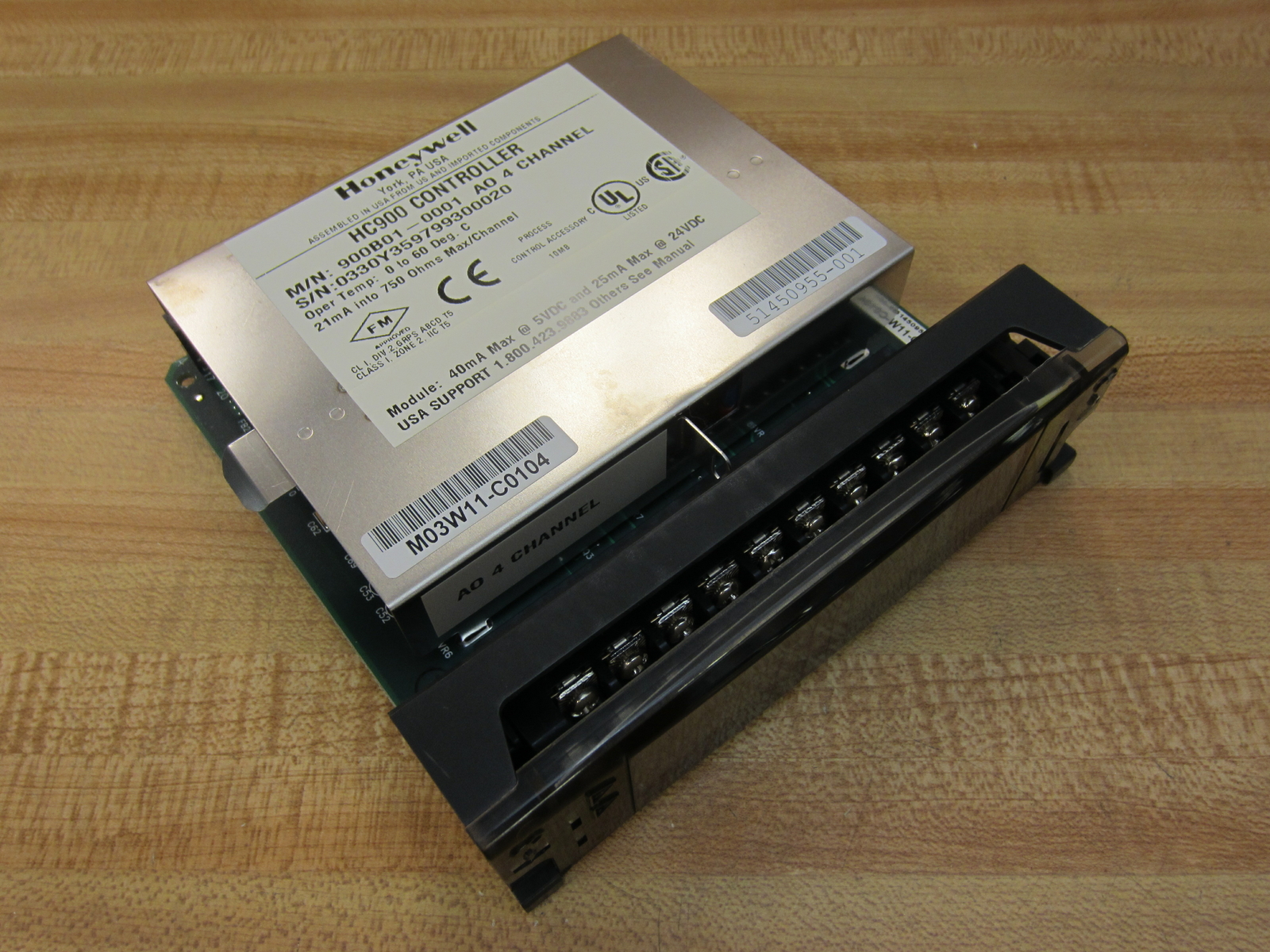 Honeywell 900B01-0001 HC900 4-Pt.Analog Output Module 900B010001