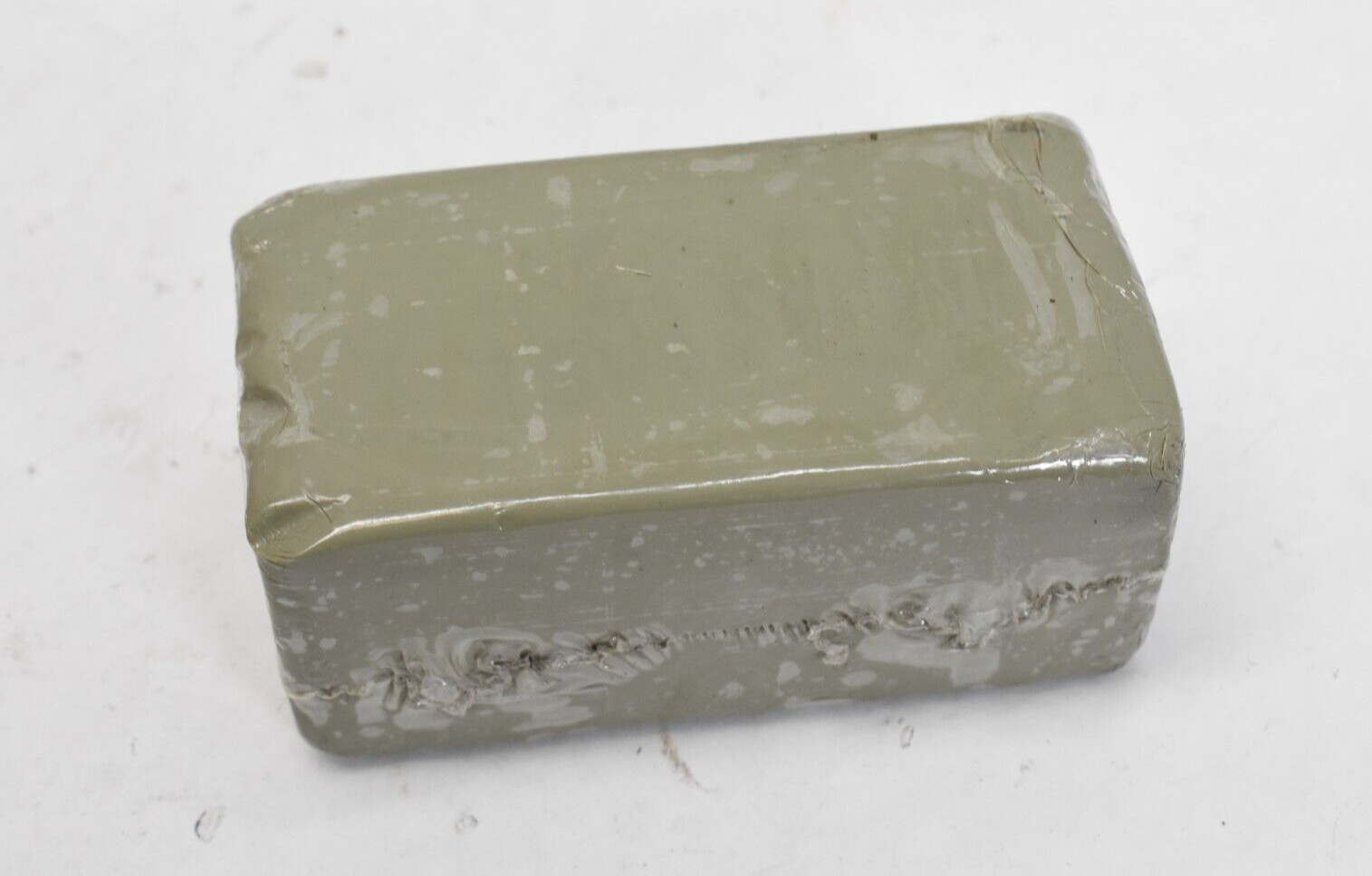 Chavant Le Beau Touche Plasteline Non Hardening Clay 2 lbs Block Gray Color