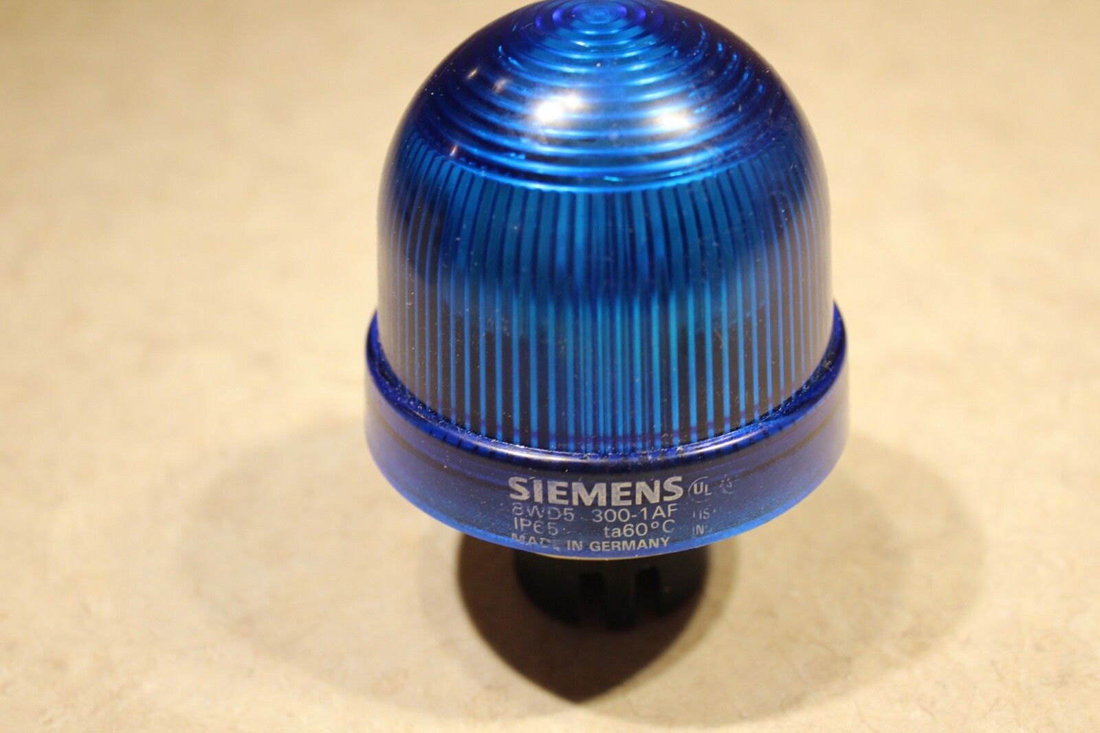 SIEMENS 8WD5300-1AD INTEGRATED SIGNAL LAMP, BLUE, AA0113