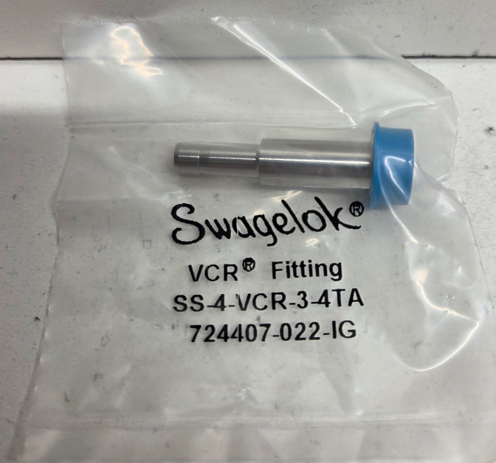 NEW IN BAG! SWAGELOK 1/4″VCR X 1/4″TUBE ADAPTER FACE SEAL FITTING SS-4-VCR-3-4TA