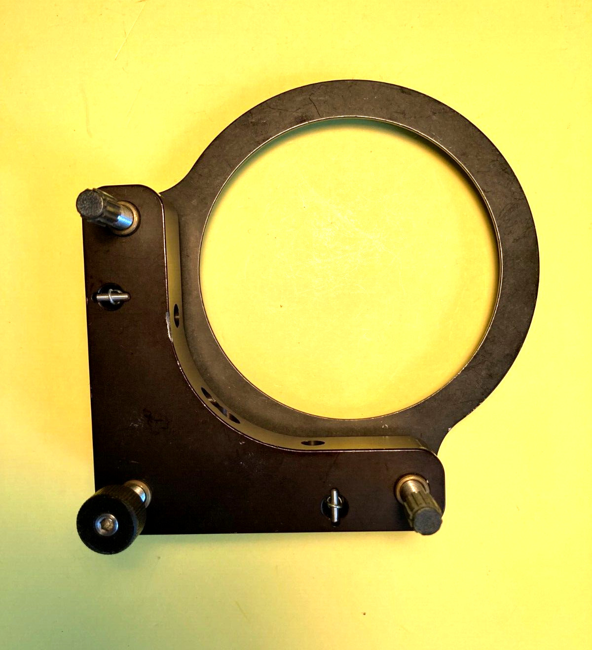Set of CVI model 310-40 Optical mounts on bases with one UV lens