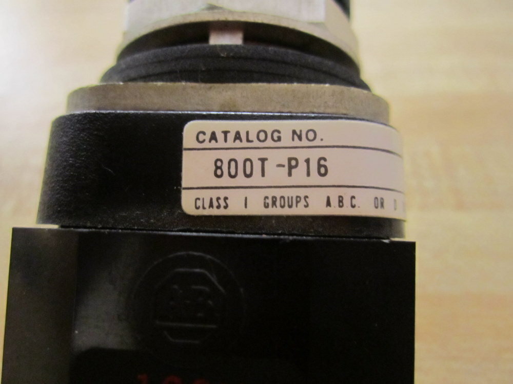 Allen Bradley 800T-P16G Green Pilot Light 800TP16G Series N
