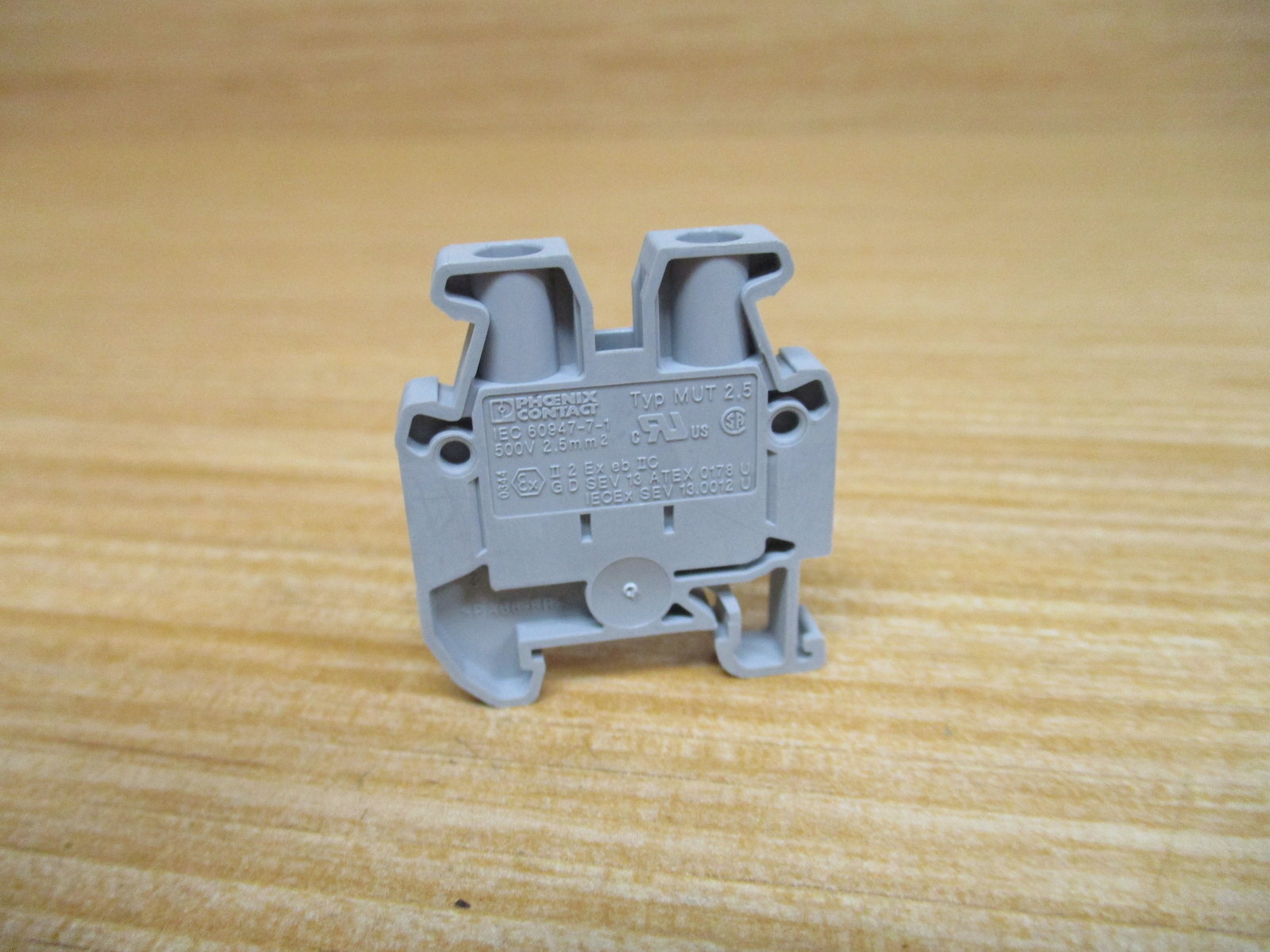 Phoenix Contact MUT 2,5 Mini Feed-Through Terminal Block 3248030 (Pack of 47)