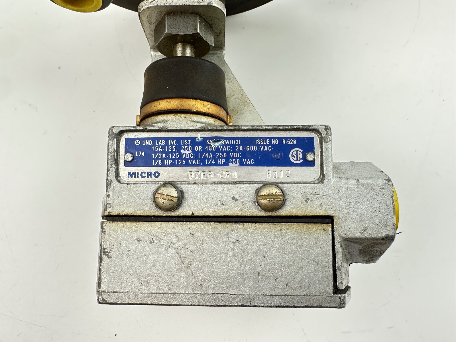 Amot Controls Regulator, Model 4144A001 UND LAB BZE6-2RN