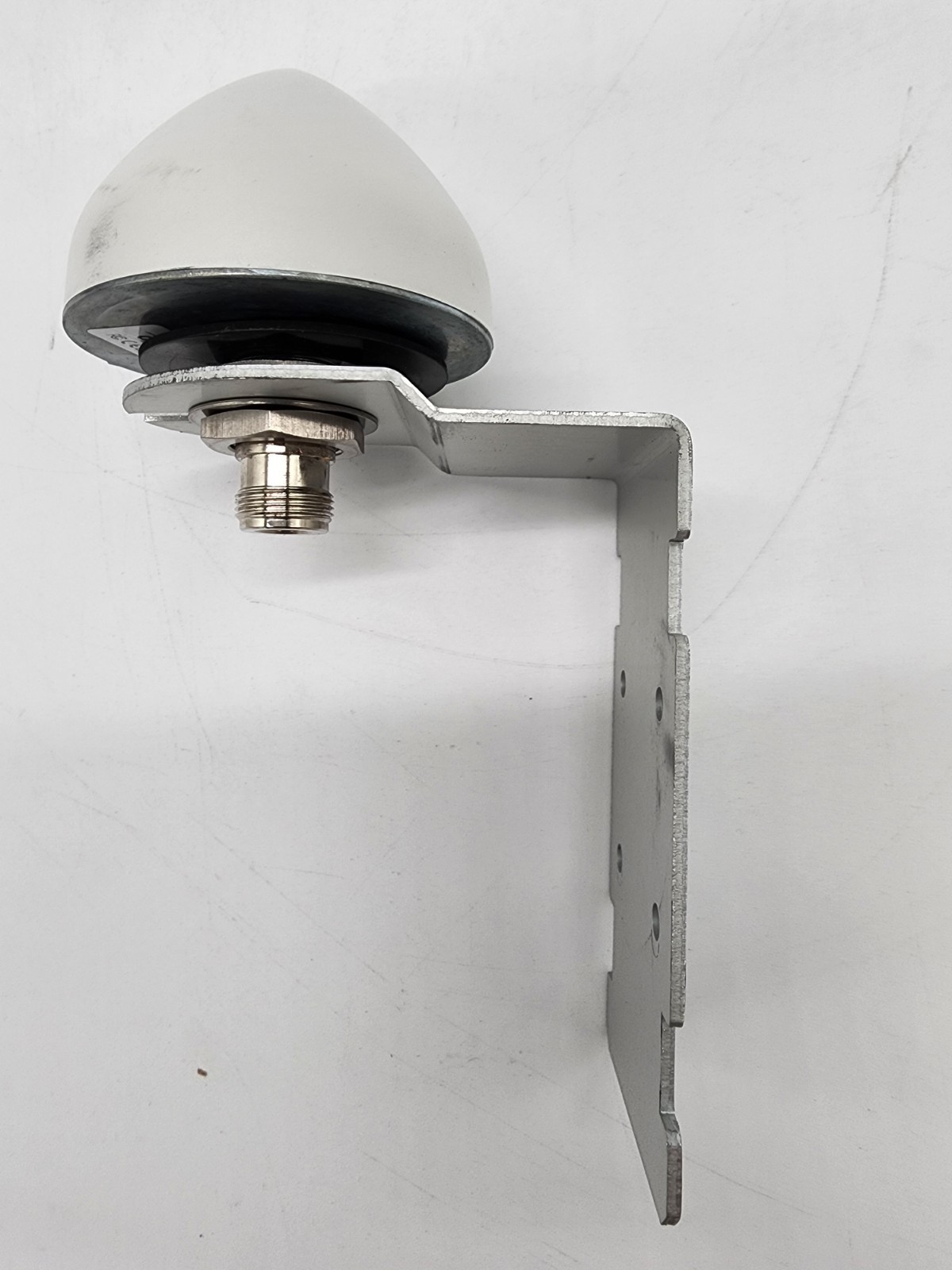 Calian 33-3742-14-01 GPS GNSS Antenna N-Type w/ Mount Bracket Timing