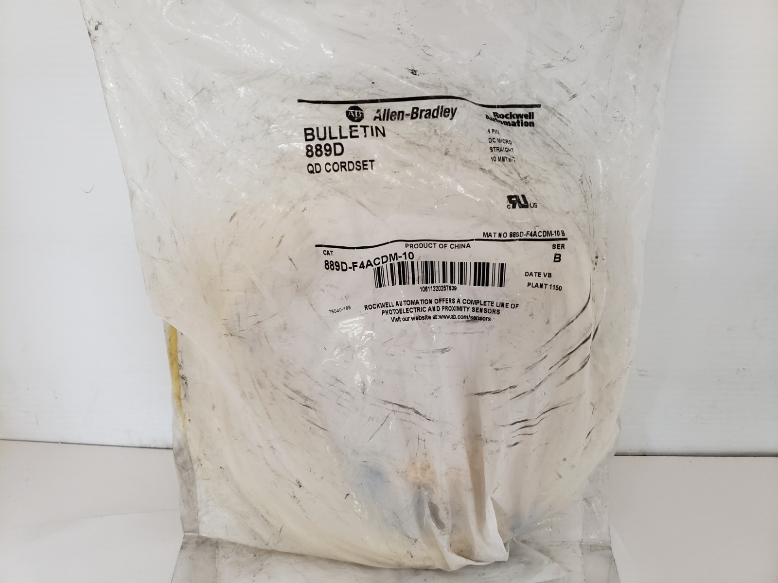 ALLEN BRADLEY 889D-F4ACDM-10 CORDSET MALE/FEMALE 4 PIN 10M SERIES B NIB