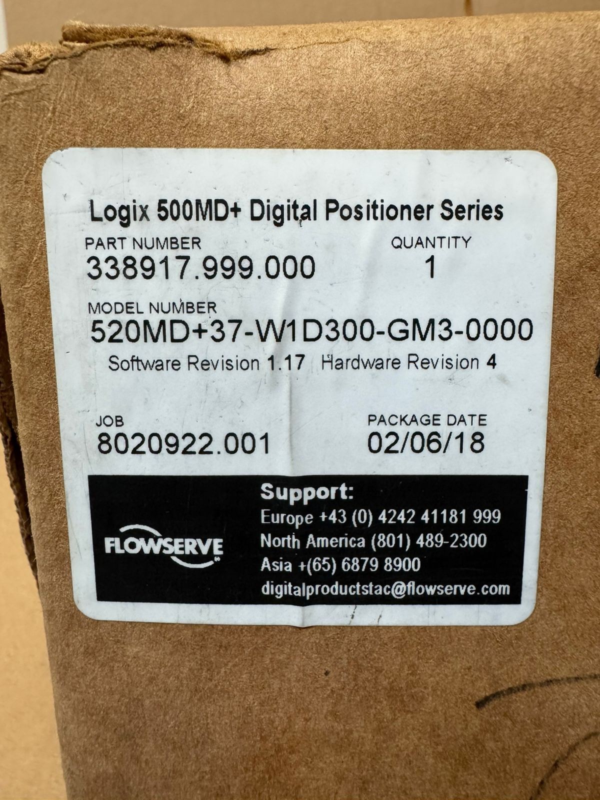 Flowserve / Logix 500MD+ / Digital Positioner / 520MD+37-W1D300-GM3-0000