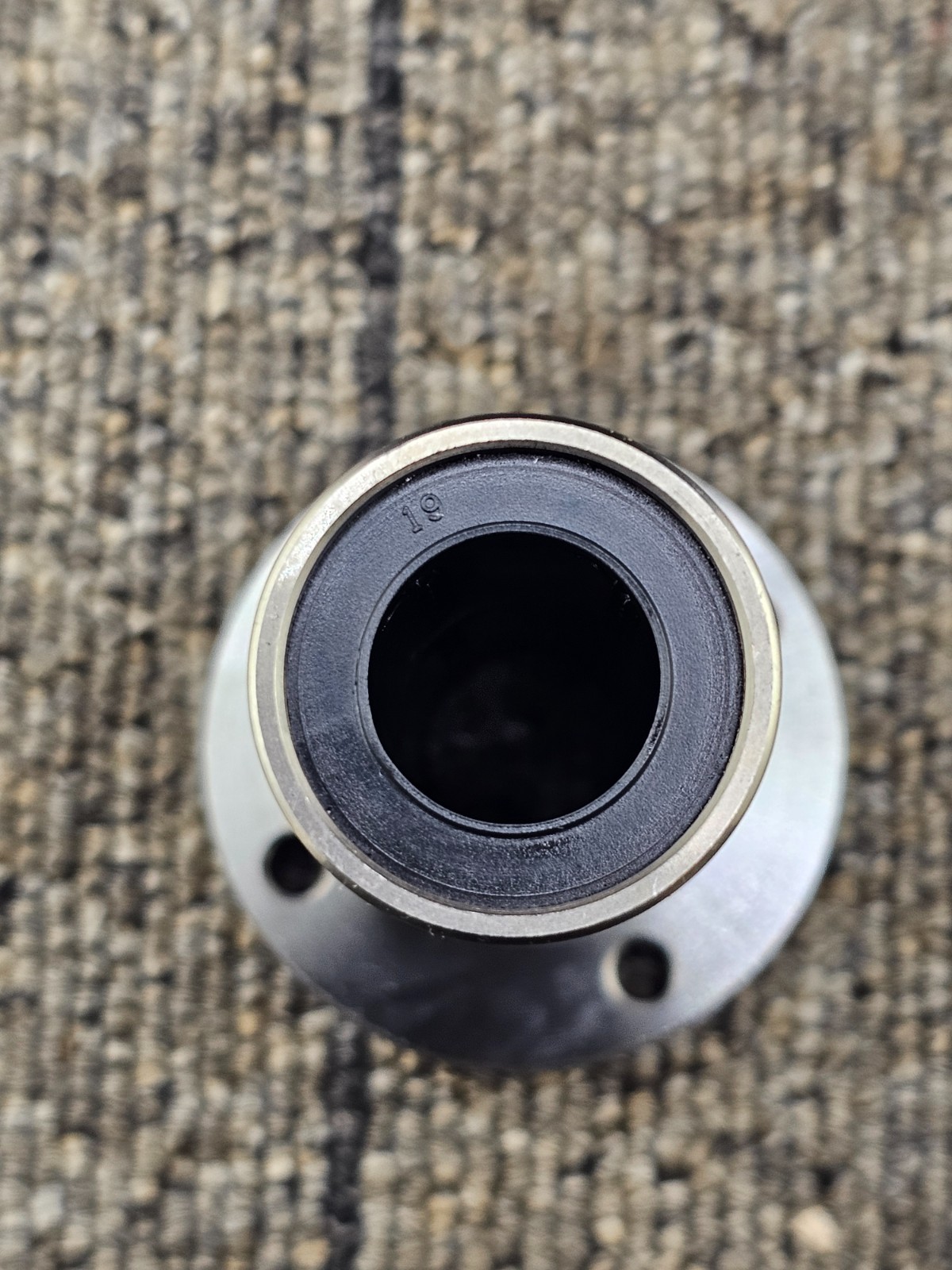 NIPPON BEARING SWF10GWUU: Round Flange Double Wide Linear Ball Bushing 5/8″ Bore