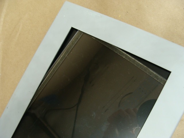 JINYOUNG CONTECH TFT LCD MONITOR MODEL VS800S-V (SLIGHT DAMAGE, SEE PICS)