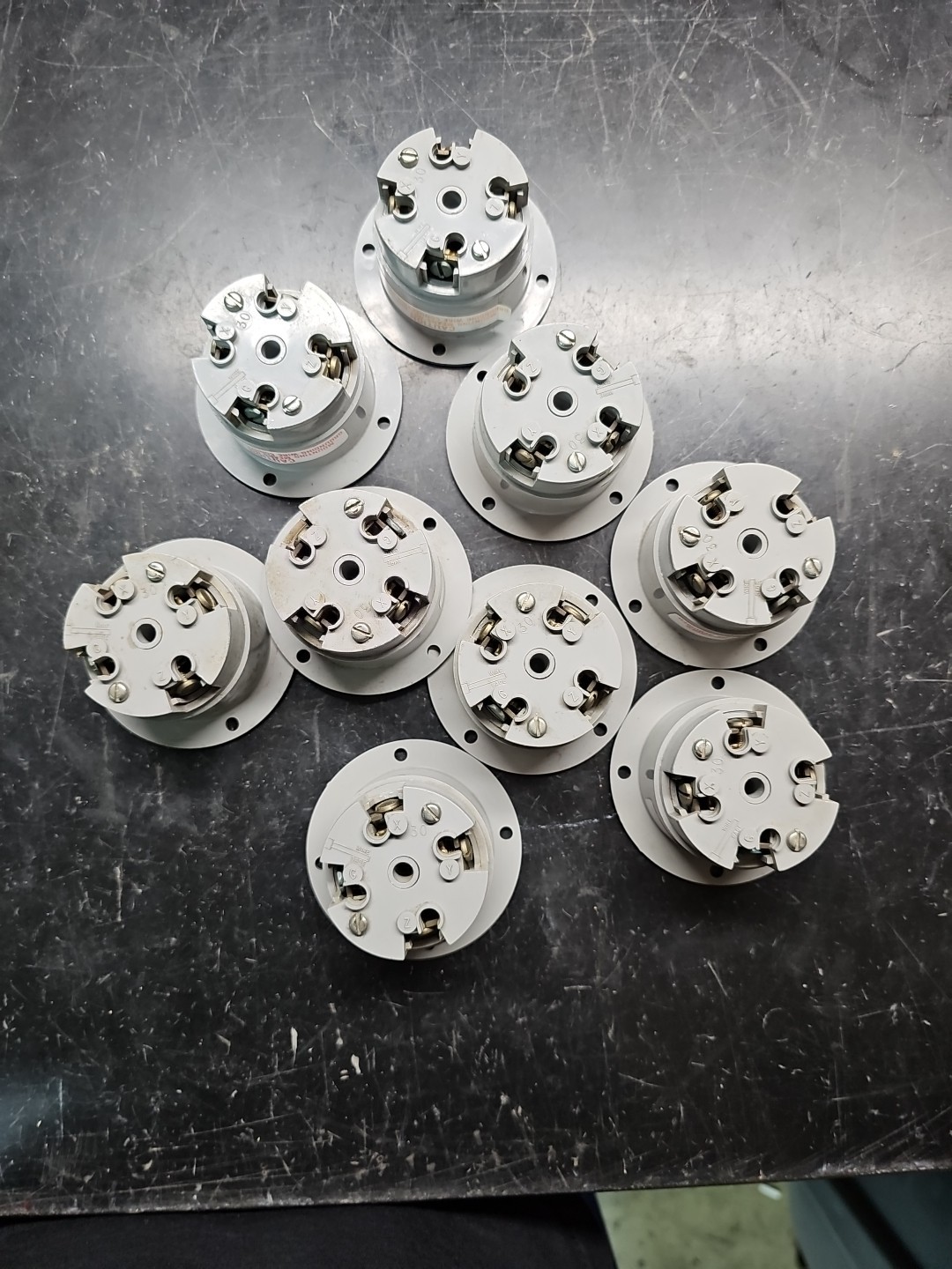 Lot 9 Pass & Seymour L15-30 Receptacle 30A 250V *FREE SHIPPING*