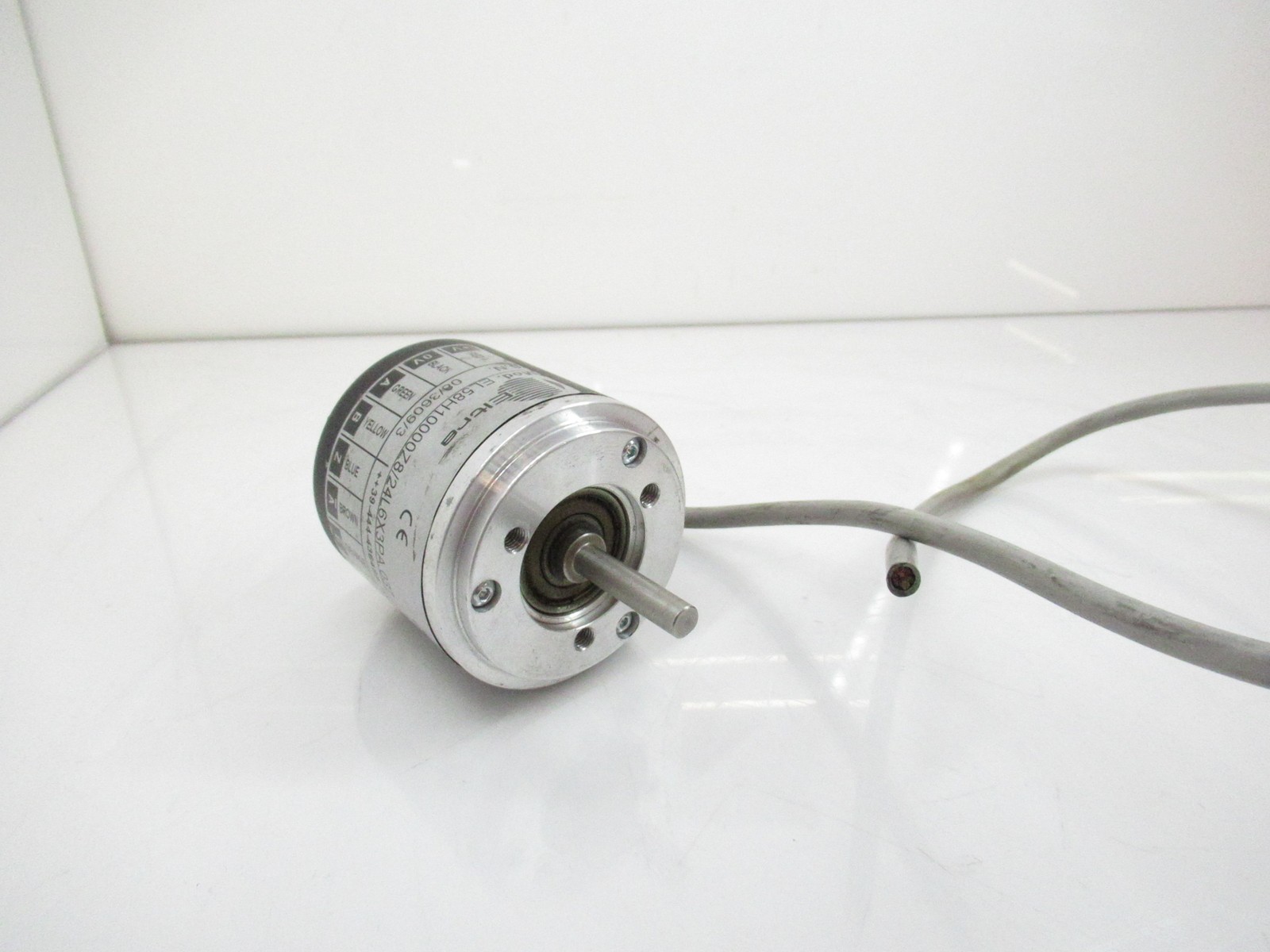 Eltra EL58H10000Z8/24L6X3PA.037 Incremental Rotary Encoder, 3000RPM Max.