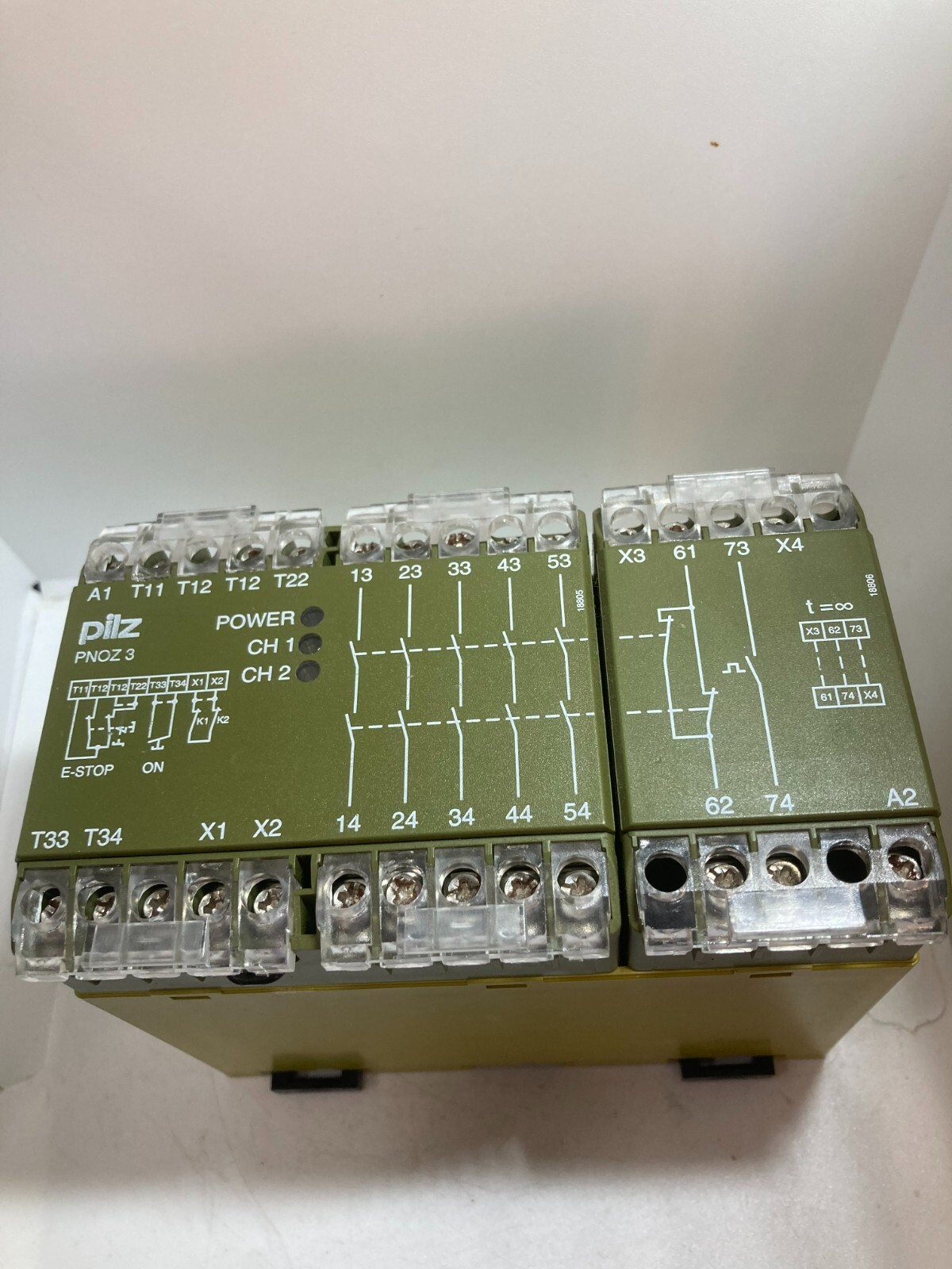 PILZ PNOZ 3 24VDC 5S10 SAFETY RELAY 24VDC 4.5W AC15 230V 5A; DC13 24V 7.0A