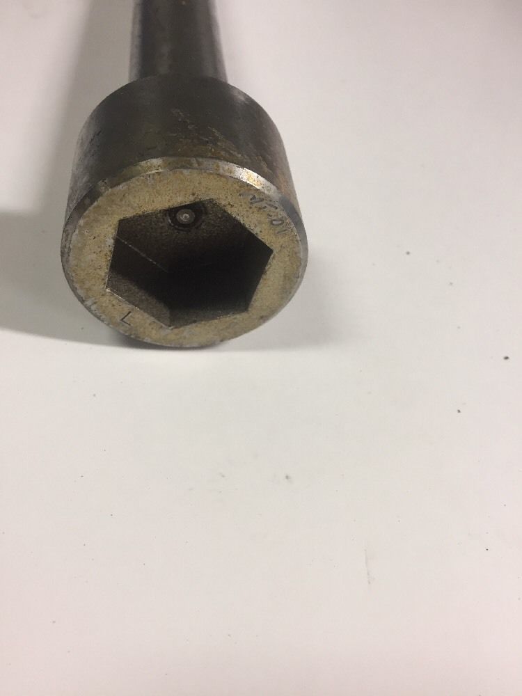 New GENERAL ELECTRIC GE U624P210L1500 SCREW SOCKET HEAD CAP Bolt HX 1 1/4″ X 15″