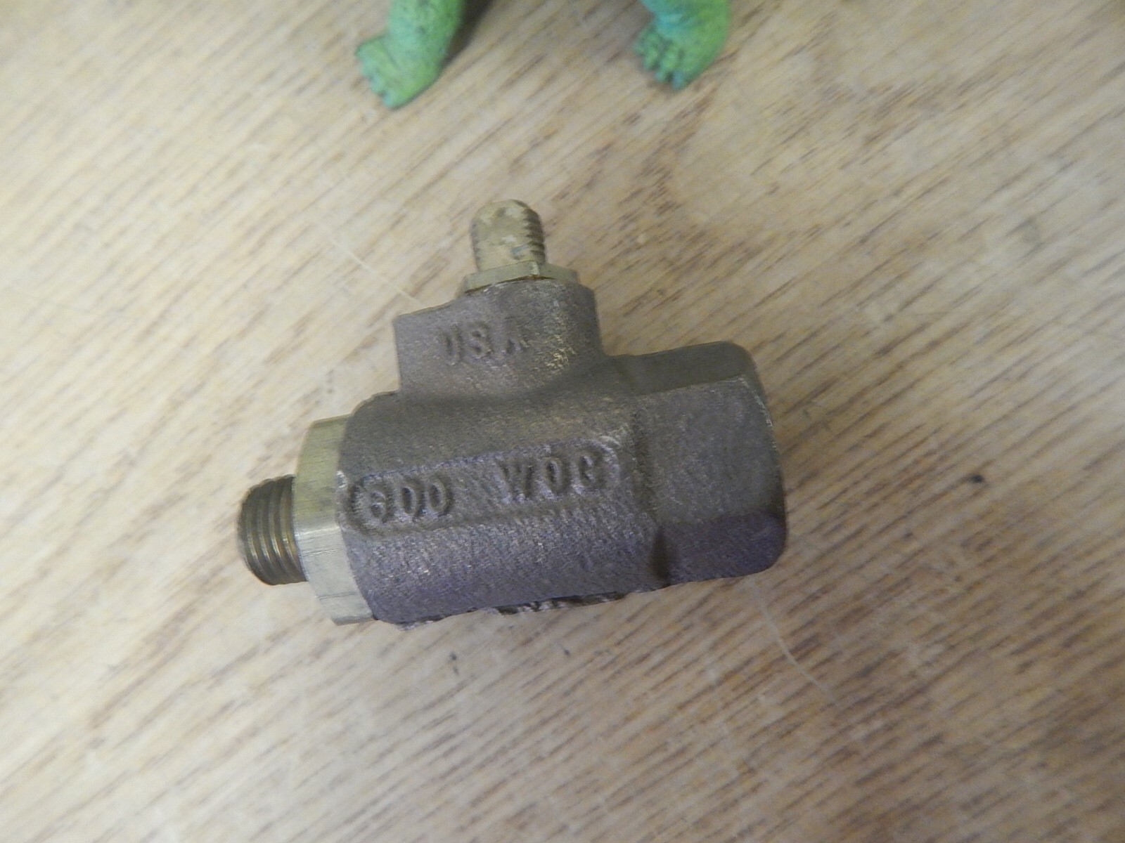 Valve 600WOG C11 1/4 No/Handle *FREE SHIPPING*