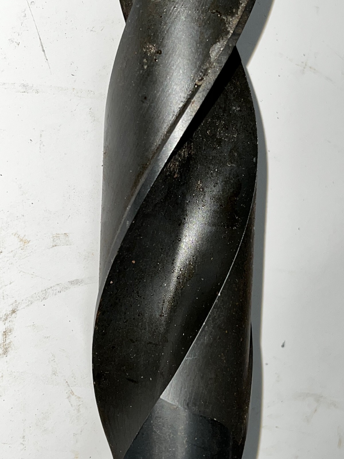 CLEVELAND MORSE TAPER SHANK DRILL BIT MT4 1-13/16″ CUT 10-7/8″ LOC 16-1/2″ OAL