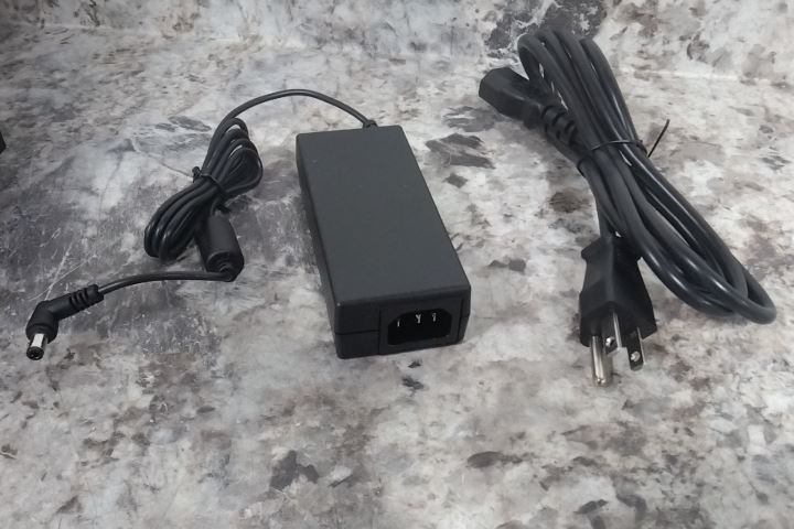 IOGear GCS1942NC 2-Port 4K Dual View DisplayPort KVMP with USB 3.0 and Audio