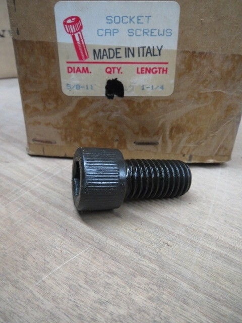 5/8-11 X 1-1/4 SOCKET HEAD CAP SCREW 25 PCS (LL0668-1)