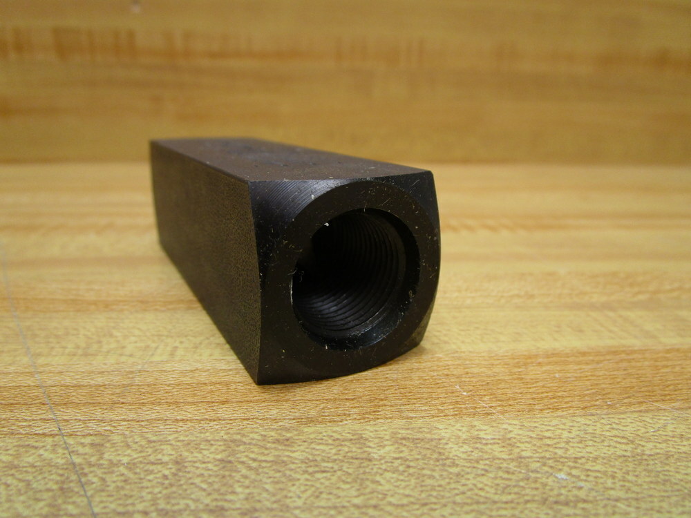 Parker C820S 65 Check Valve 20GJ